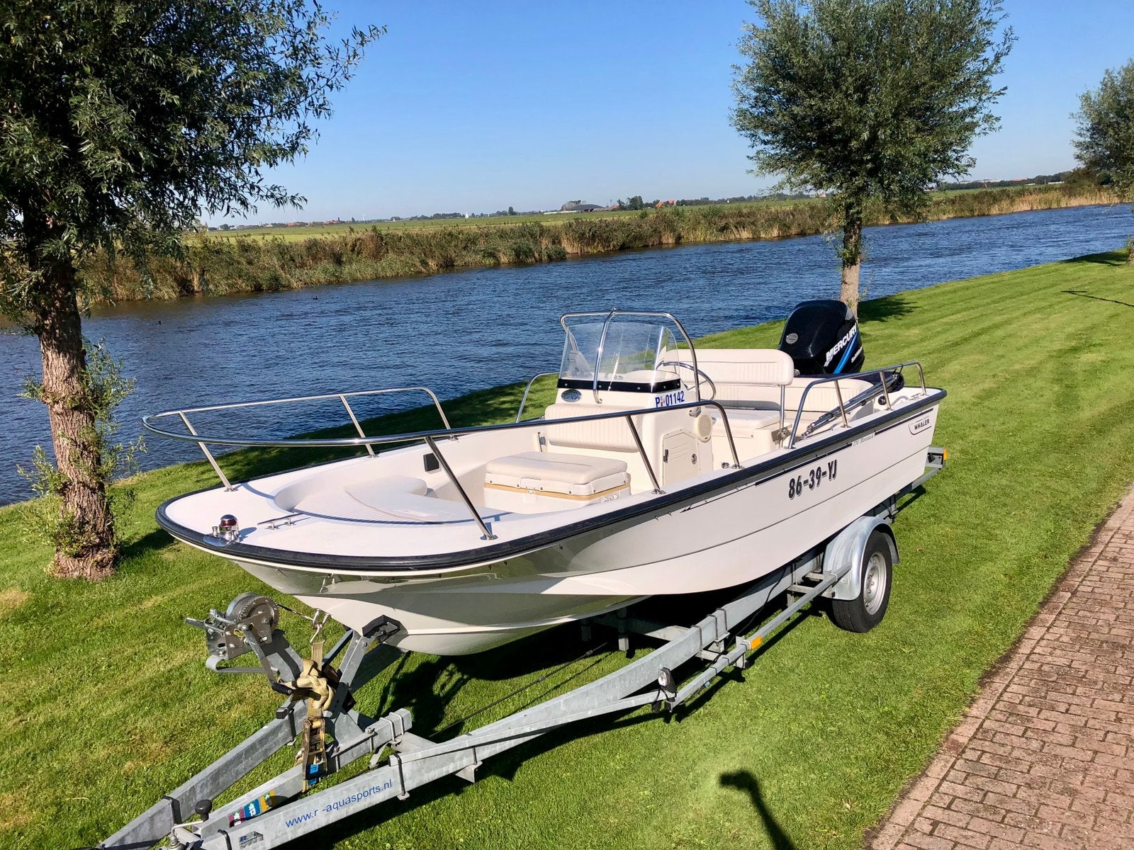 Boston Whaler 17 170 Montauk Mercury, Ophalen, Gebruikt, Motor en Techniek, Motorboot