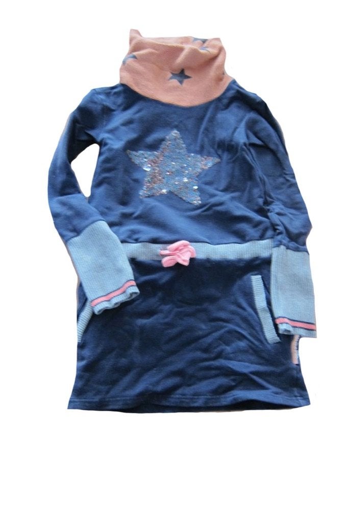 Dress like flo jurk maat 134 met glitter ster, Gebruikt, Meisje, Schipluidenlaan 20 5035KJ Tilburg, Jurk of Rok