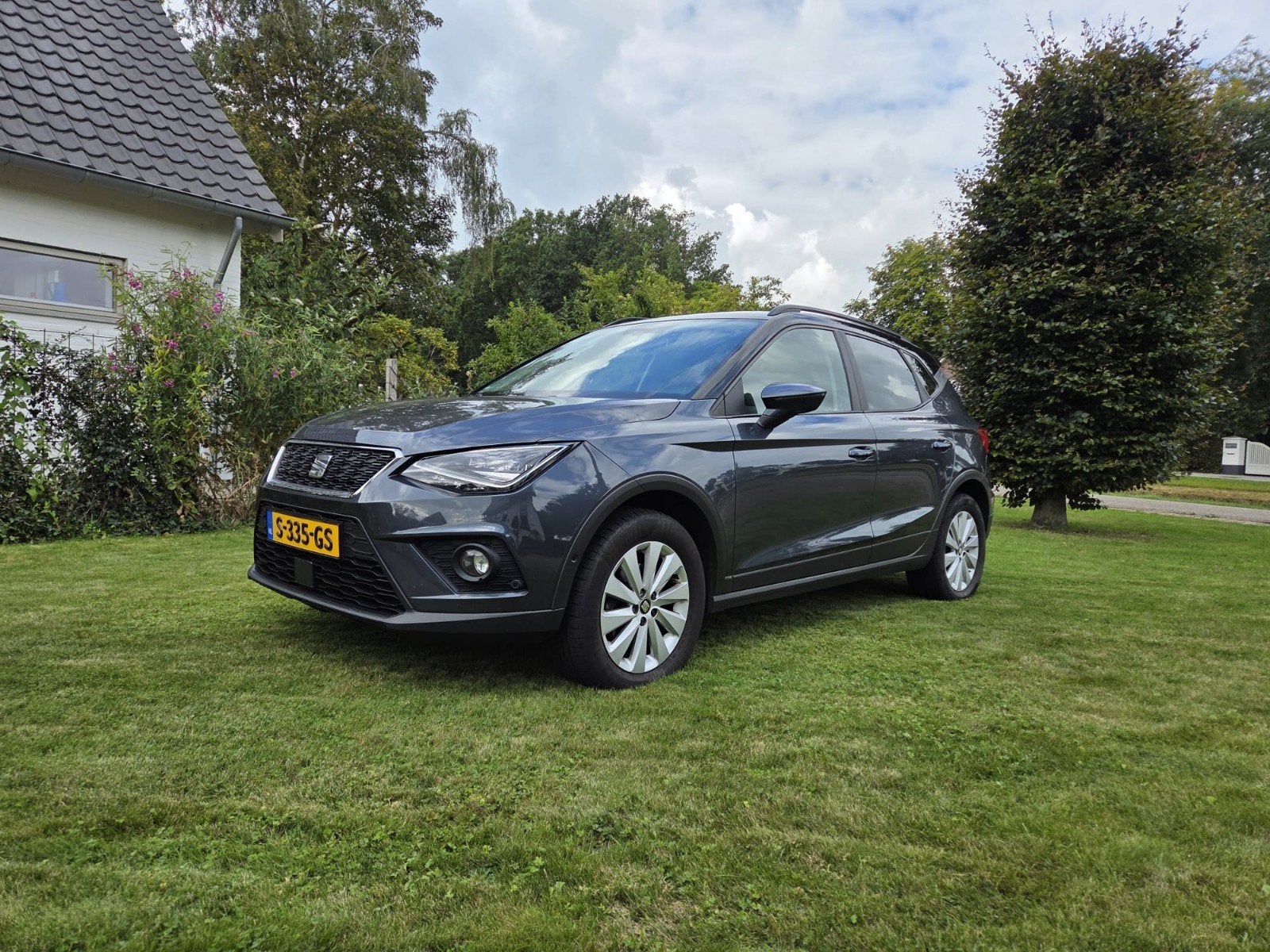 Seat Arona 1.0 TSI 95pk 2018 Grijs, Voorwielaandrijving, Stof, Arona, 95 pk