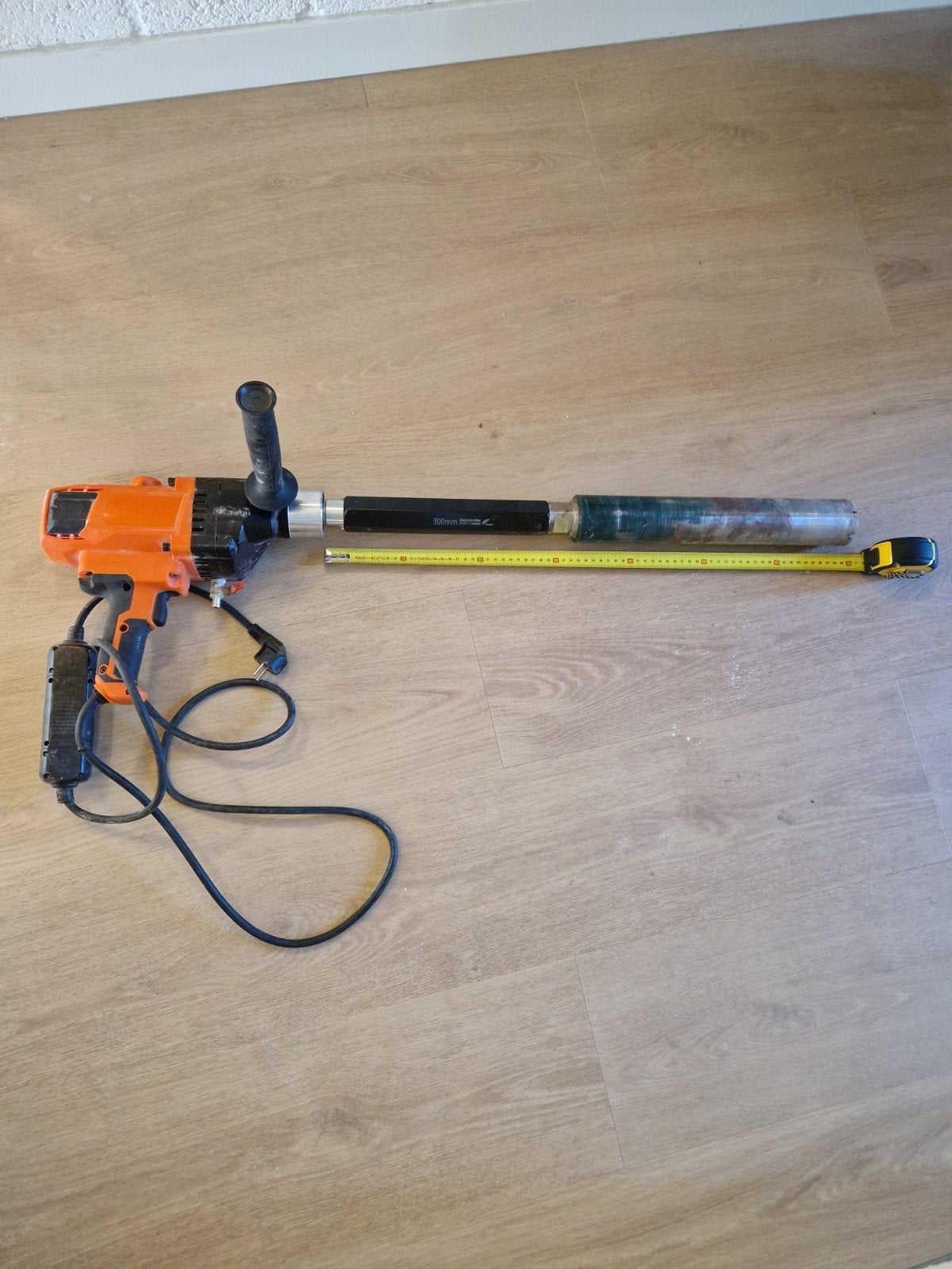 Te Huur Diamantboormachine nat en droog, Doe-het-zelf en Verbouw, Ophalen, Nieuw