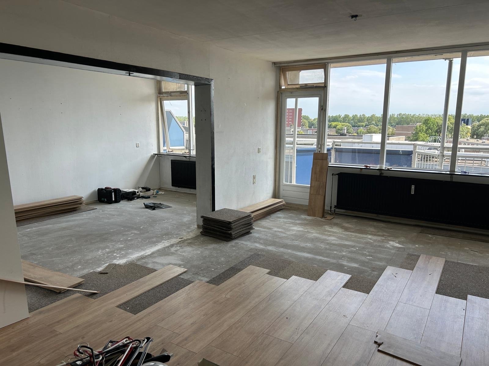 Gratis af te halen: Prachtig Kliklaminaat Eikenhout (80m2), Bruin, 75 m² of meer, Ophalen of Verzenden, Zo goed als nieuw
