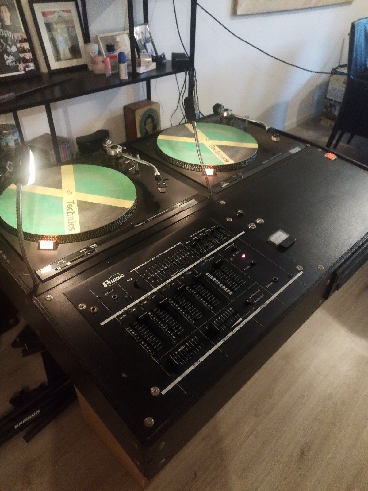Jaren '80 DJ Console  Technics SL-B2, Phonic Mixer & Pione, Ophalen