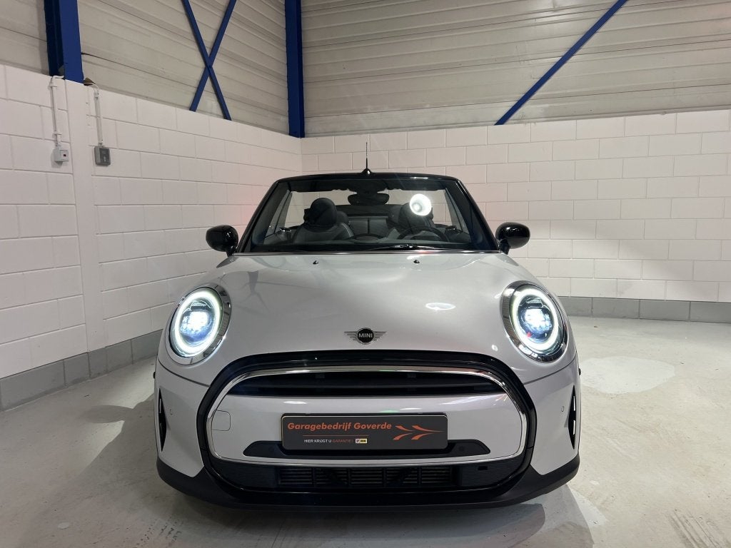 MINI Cabrio 1.5 136pk Cooper Navi, Stoelverw, Cruise, Clima, Auto's, 136 pk, Gebruikt, Cabriolet, 4 stoelen
