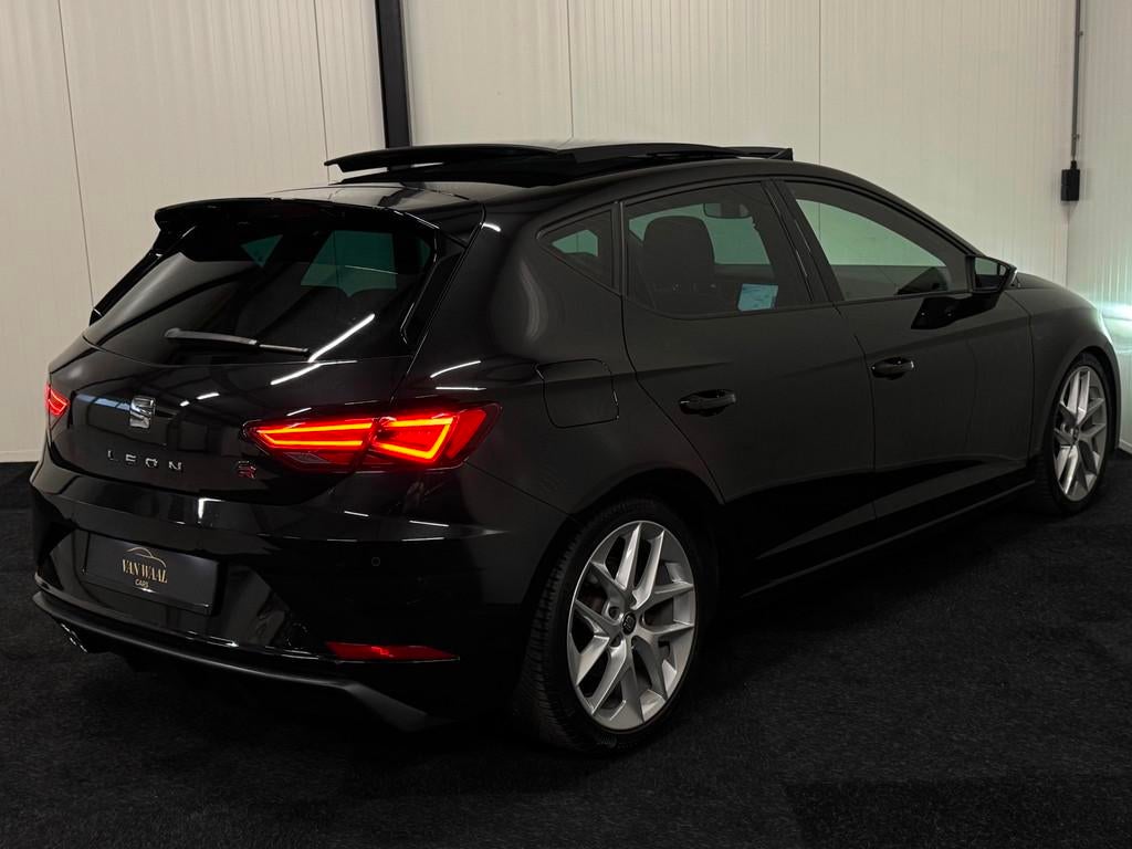 Seat LEON 2.0 TDI FR 2019 184PK FULLOPTION|RIJKLAAR, Gebruikt, 4 cilinders, Leon, Zwart