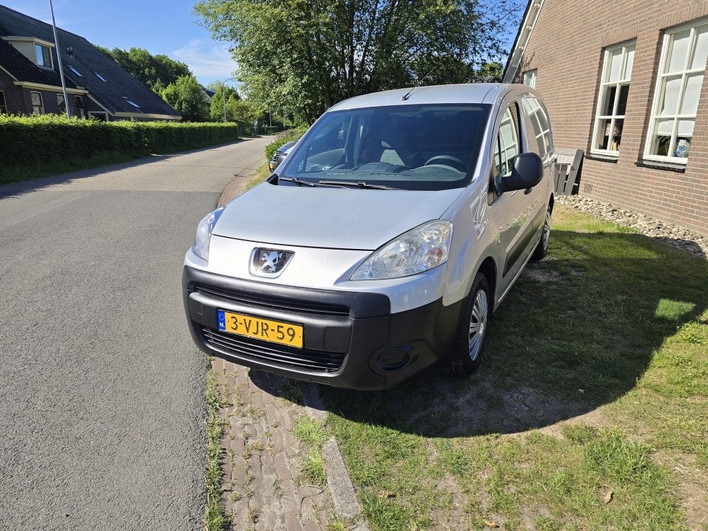 Peugeot Partner 120 1.6 HDI L1XR Pr+ (bj 2010), Auto's, Bestelauto's, Particulier, Te koop, ABS, Airconditioning, Alarm, Centrale vergrendeling