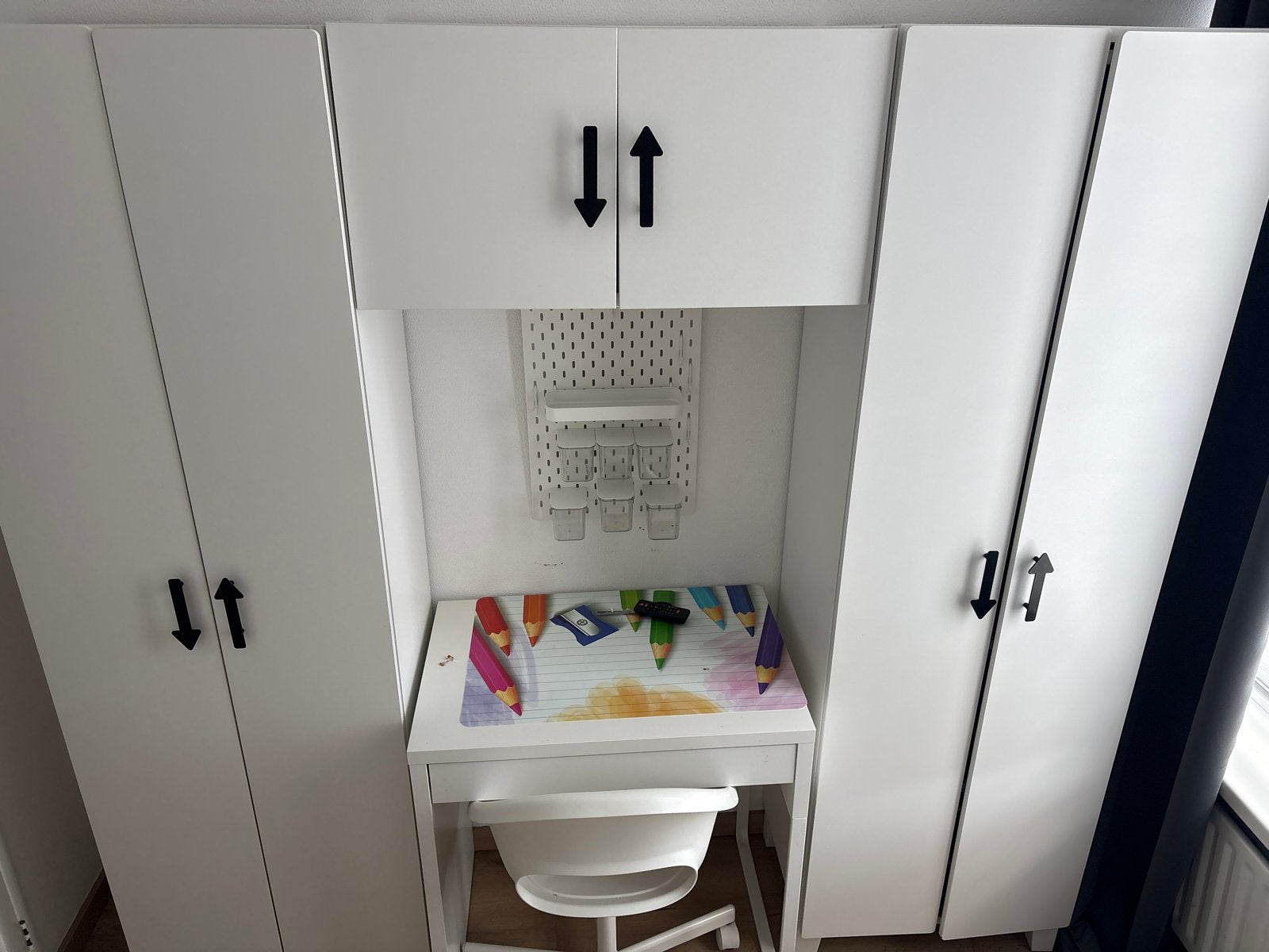 Ikea kast zo goed als nieuw, Ophalen, Gebruikt, 100 tot 150 cm, 200 cm of meer
