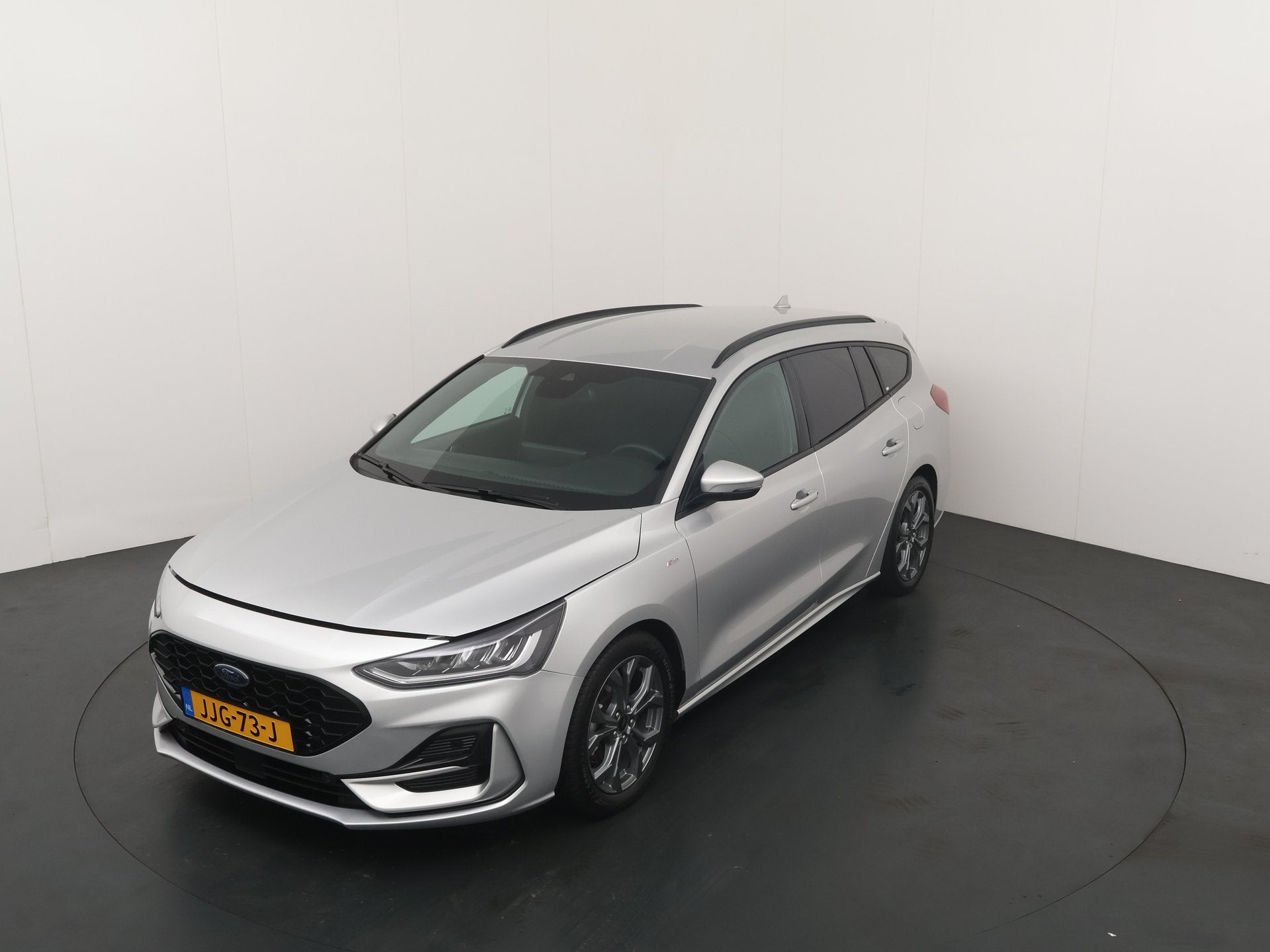 Ford FOCUS Wagon 125PK EcoBoost Hybrid ST Line | NW Model |, Gebruikt, Handgeschakeld, 19 km/l, Hybride Elektrisch/Benzine