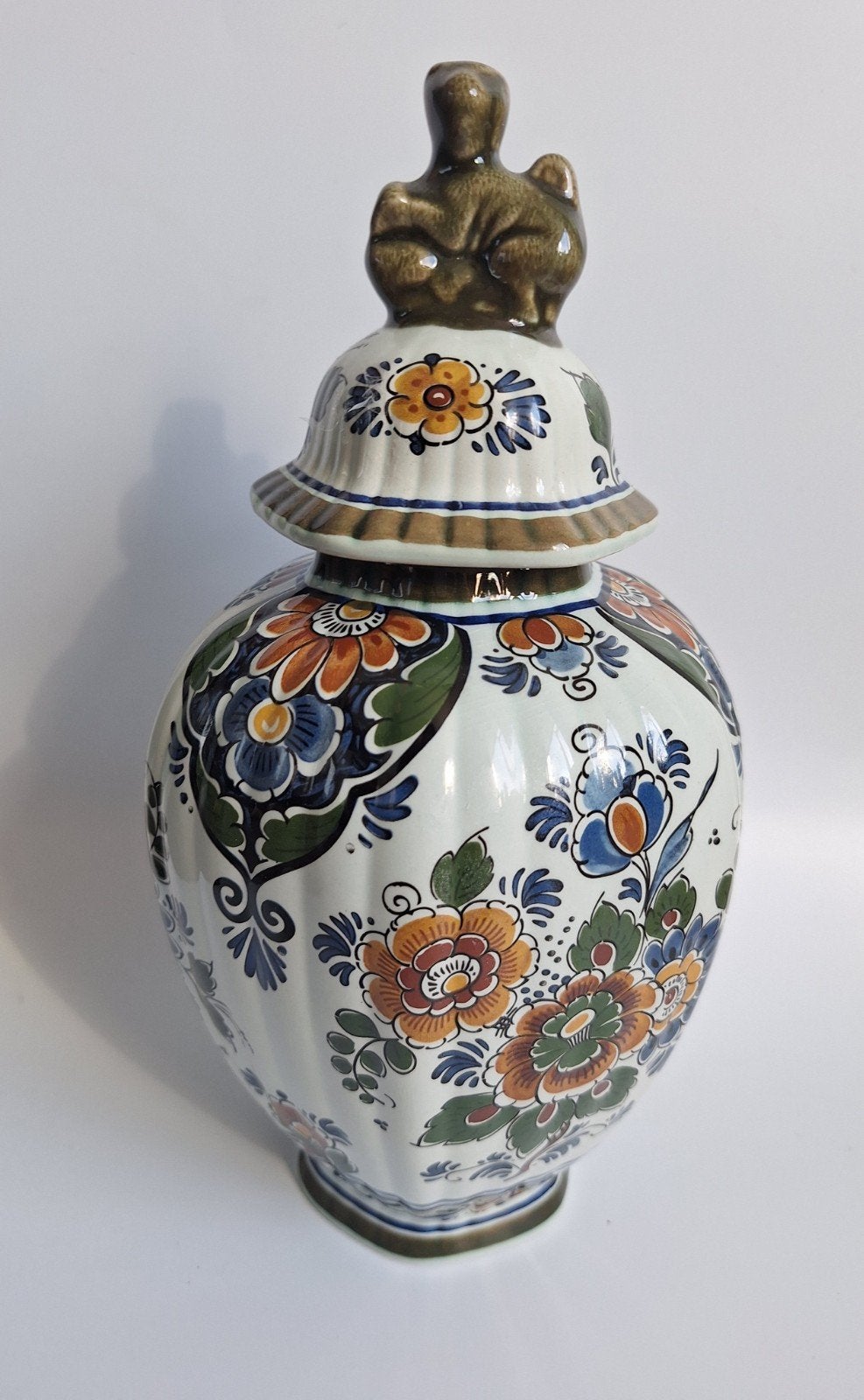 Prachtige vaas van Delft polychroom holland handwerk, Antiek en Kunst, Antiek | Vazen, Ophalen of Verzenden