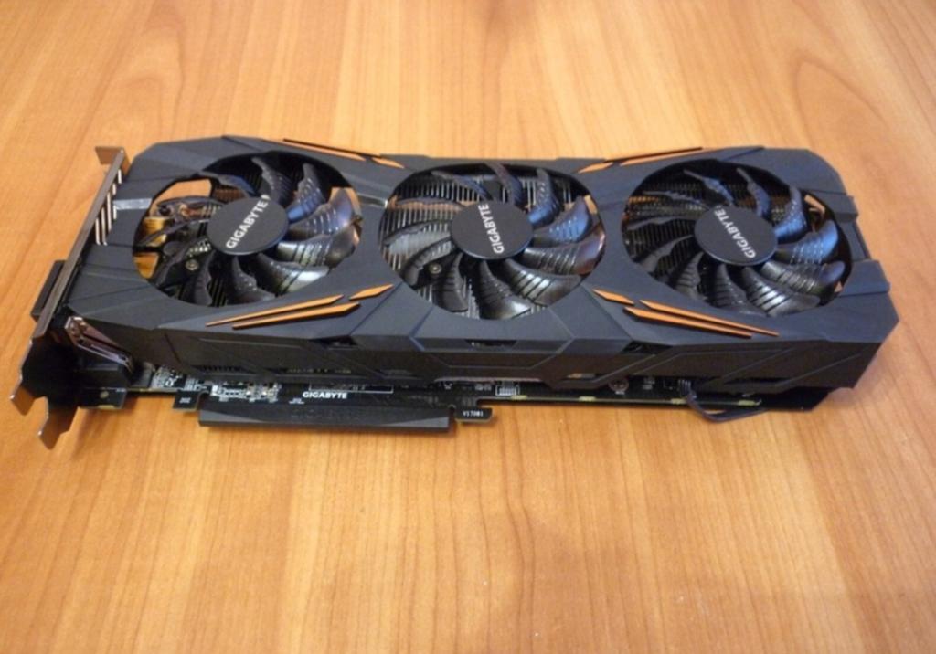 Gigabyte NVIDIA GeForce GTX 1070 Ti Gaming OC 8G Videokaart, Computers en Software, Videokaarten, Ophalen of Verzenden