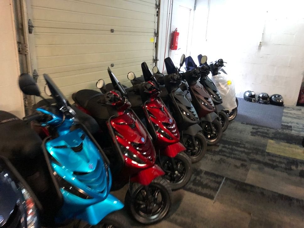 Foto 7 van GROOTAANBOD: 120X PIAGGIO ZIP SP VESPA SPRINT S  SPEEDFIGHT