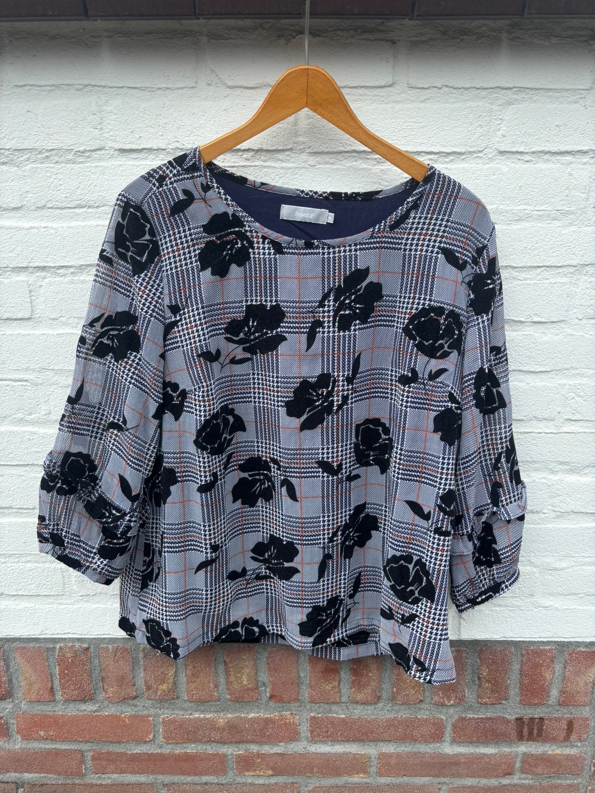 Blouse Fransa  maat M – opvallend ruit & bloemenprint, Ophalen of Verzenden, Zo goed als nieuw, Maat 38/40 (M), Lange mouw