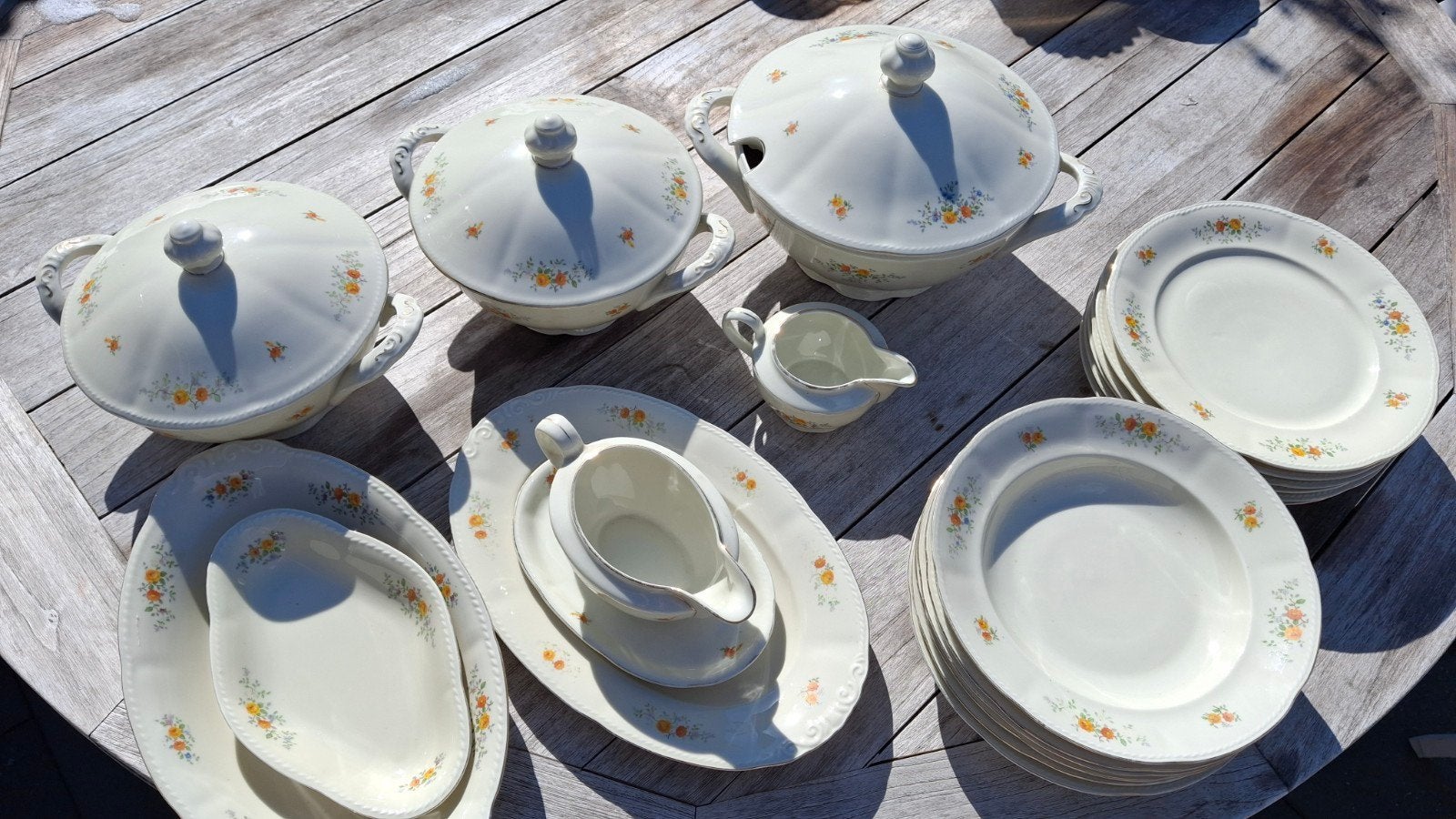 Winterling Ivory Servies - Jaren '30-'50 - Bloemdecor, Antiek en Kunst, Ophalen