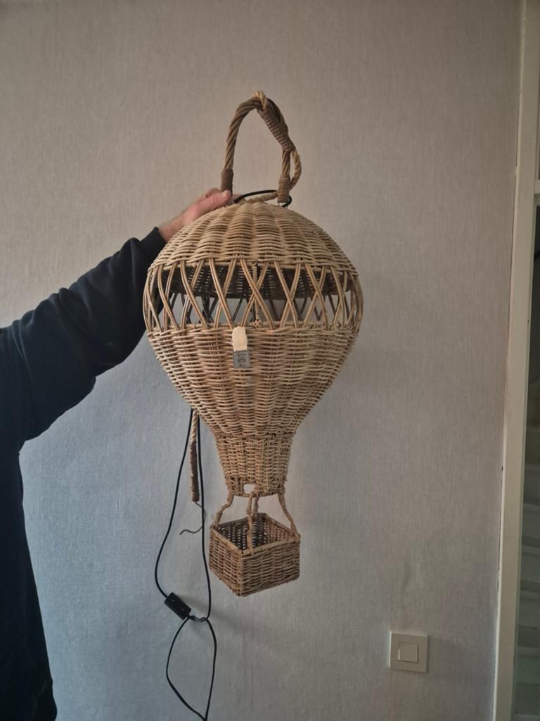 R.m luchtballon, Huis en Inrichting, Ophalen