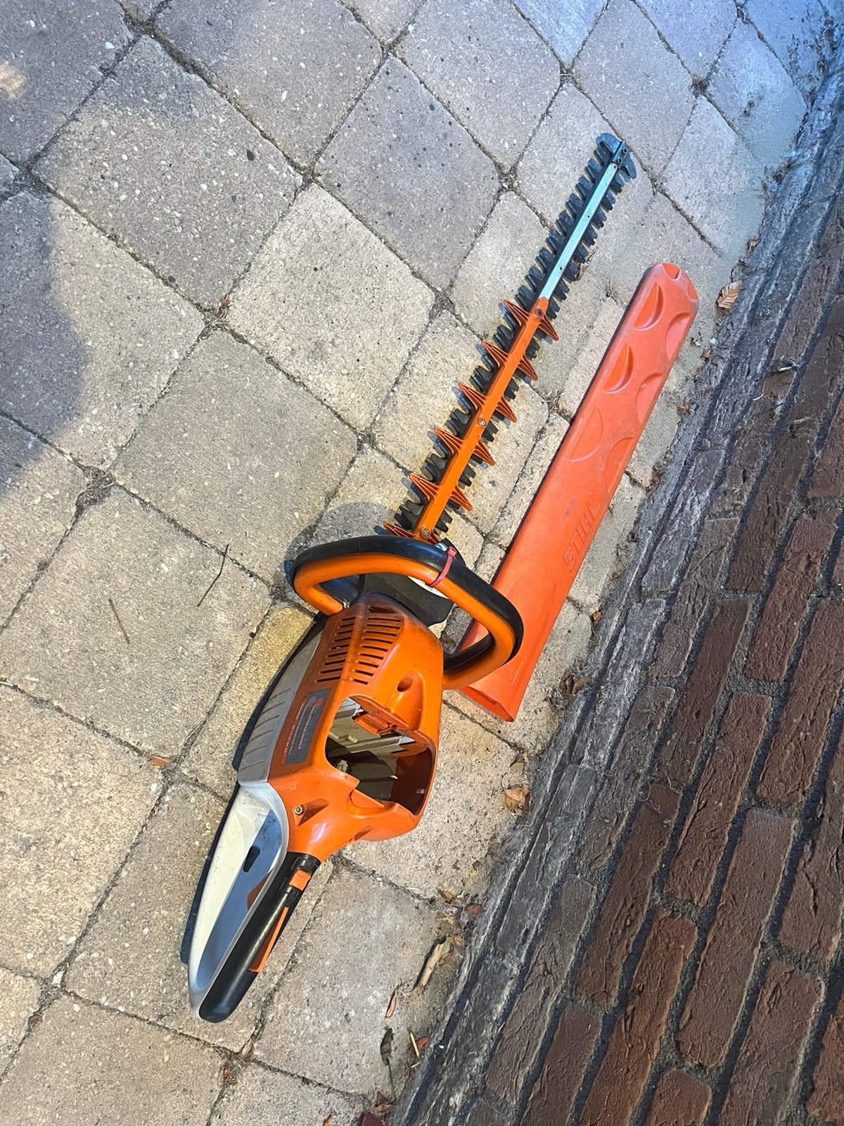 Stihl HSA 86 heggenschaar, Ophalen, Gebruikt, Accu