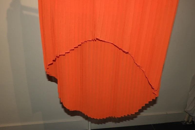 Michael Kors oranje rok plisse look achter lang kort voorS/M, Michael Kors, Verzenden, Nieuw, Oranje