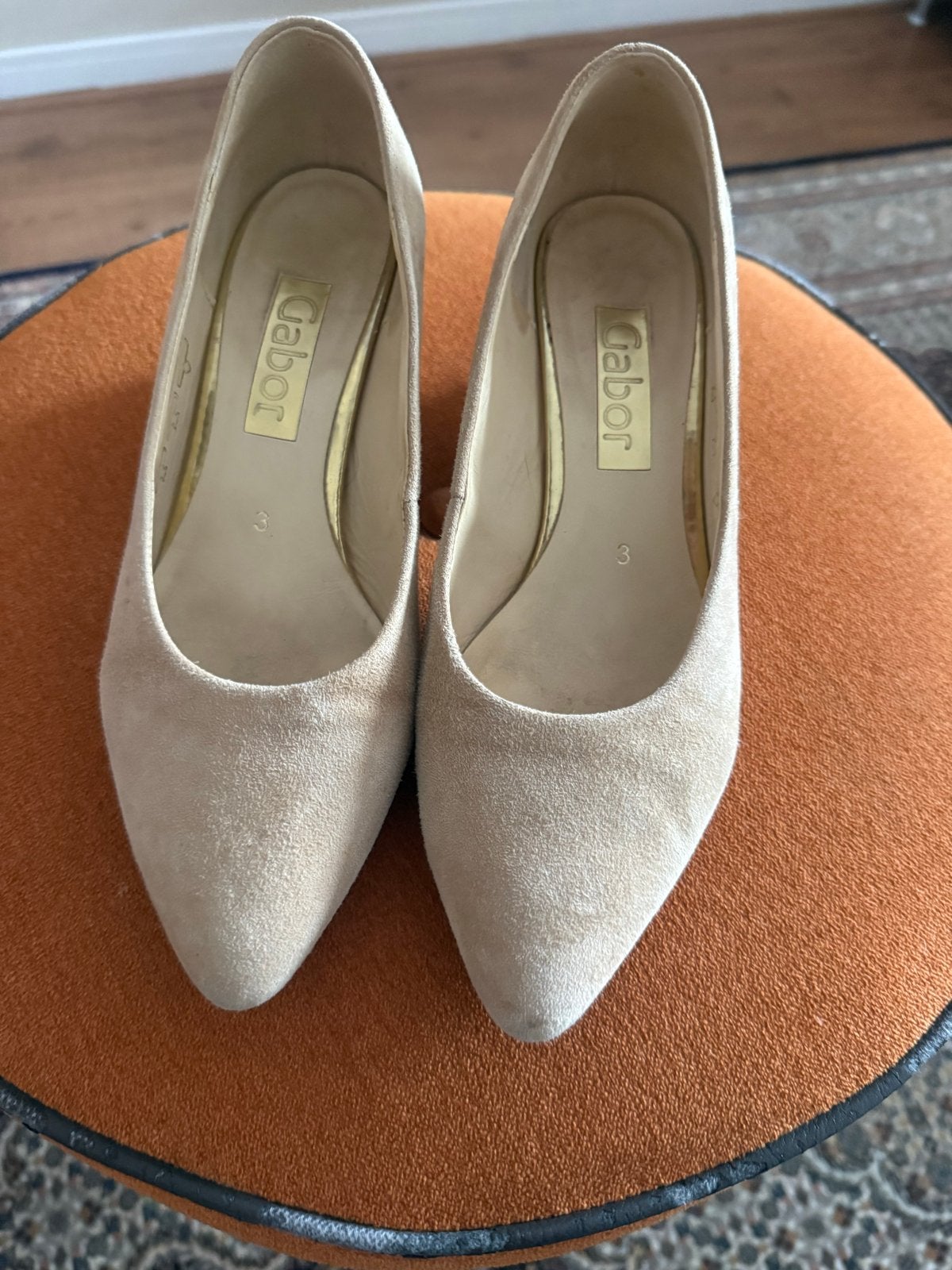 Gabor suède pumps - Beige/Nude - Maat 36, Ophalen of Verzenden, Zo goed als nieuw, Beige, Pumps