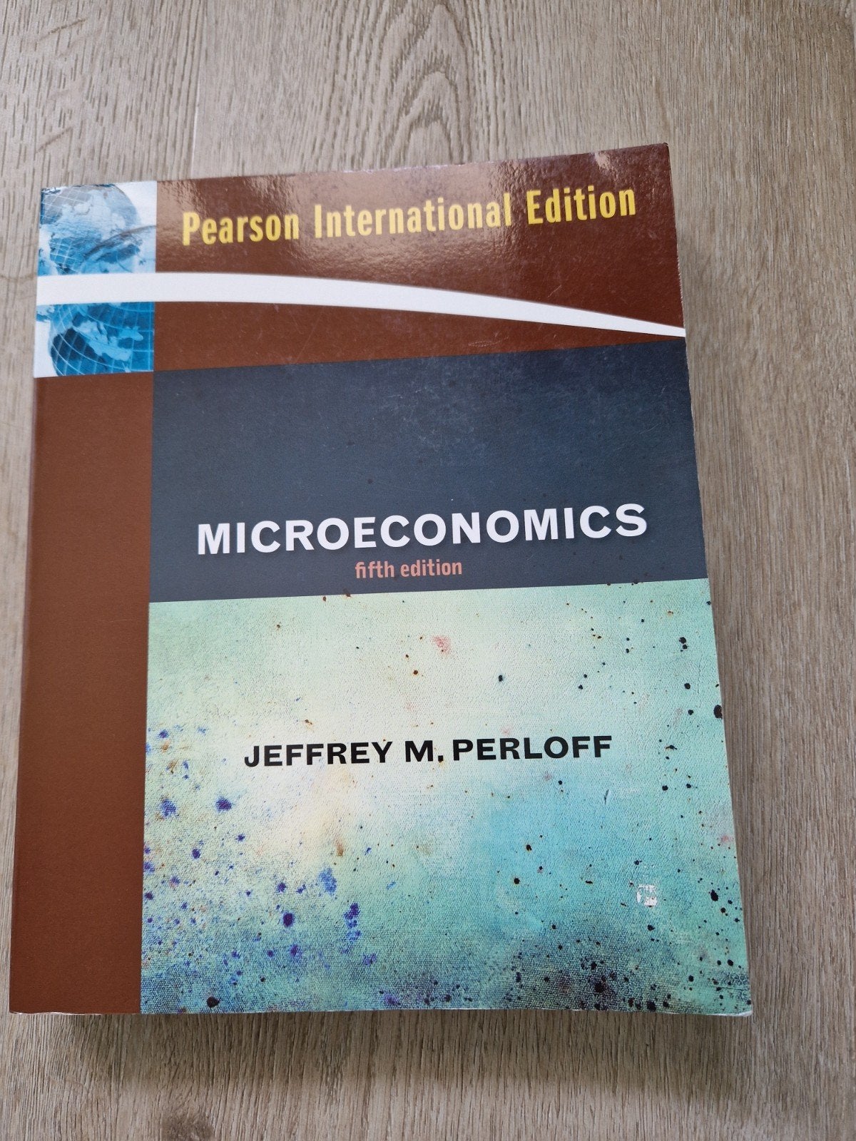 Microeconomics, Ophalen of Verzenden, Beta, Gelezen, HBO