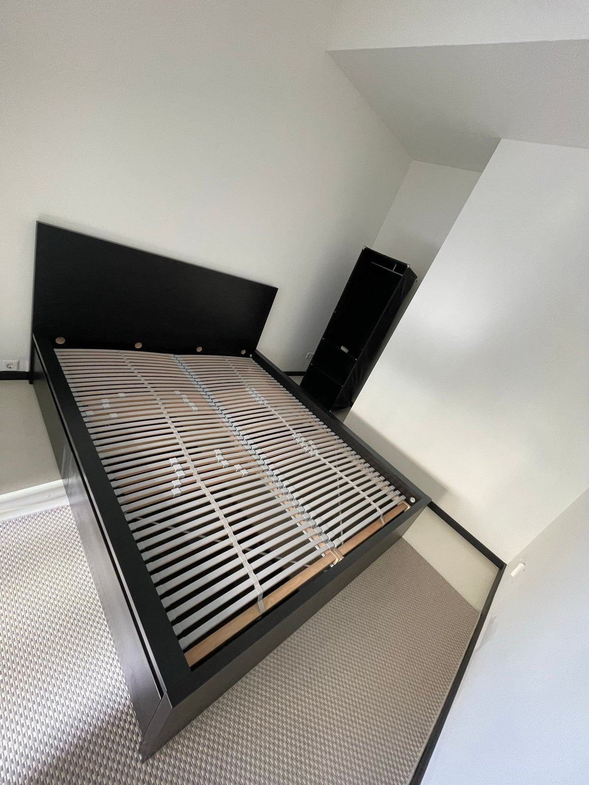 IKEA MALM bed 160x200 met 2 lades en lattenbodem, Ophalen, Zwart, Tweepersoons, Zo goed als nieuw