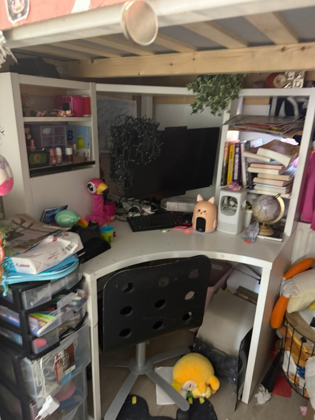 Ikea hoek bureau, Ophalen, Zo goed als nieuw