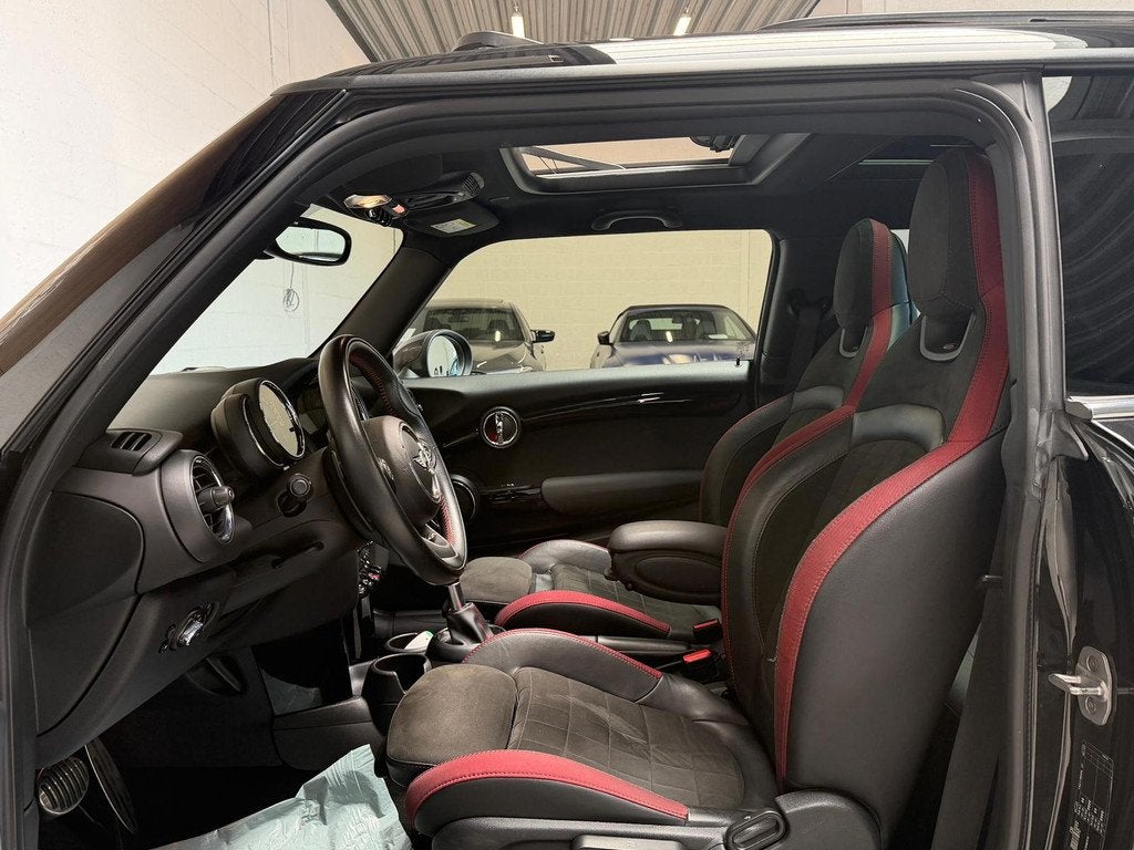Mini Mini 2.0 John Cooper Works - KUIPSTOELEN - PANO - NAVI, Auto's, Mini, 1998 cc, 1195 kg, Gebruikt, 4 cilinders