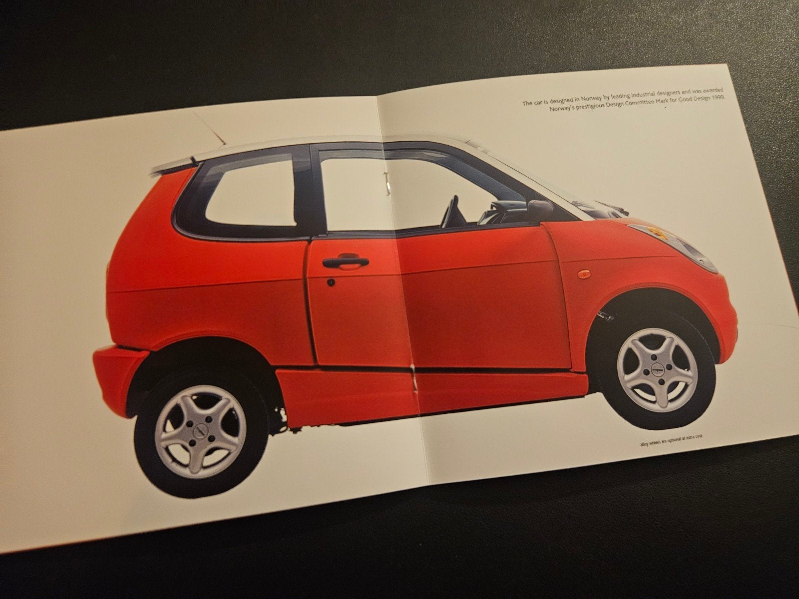 Brochure Think City, Ophalen of Verzenden, Zo goed als nieuw, Overige merken