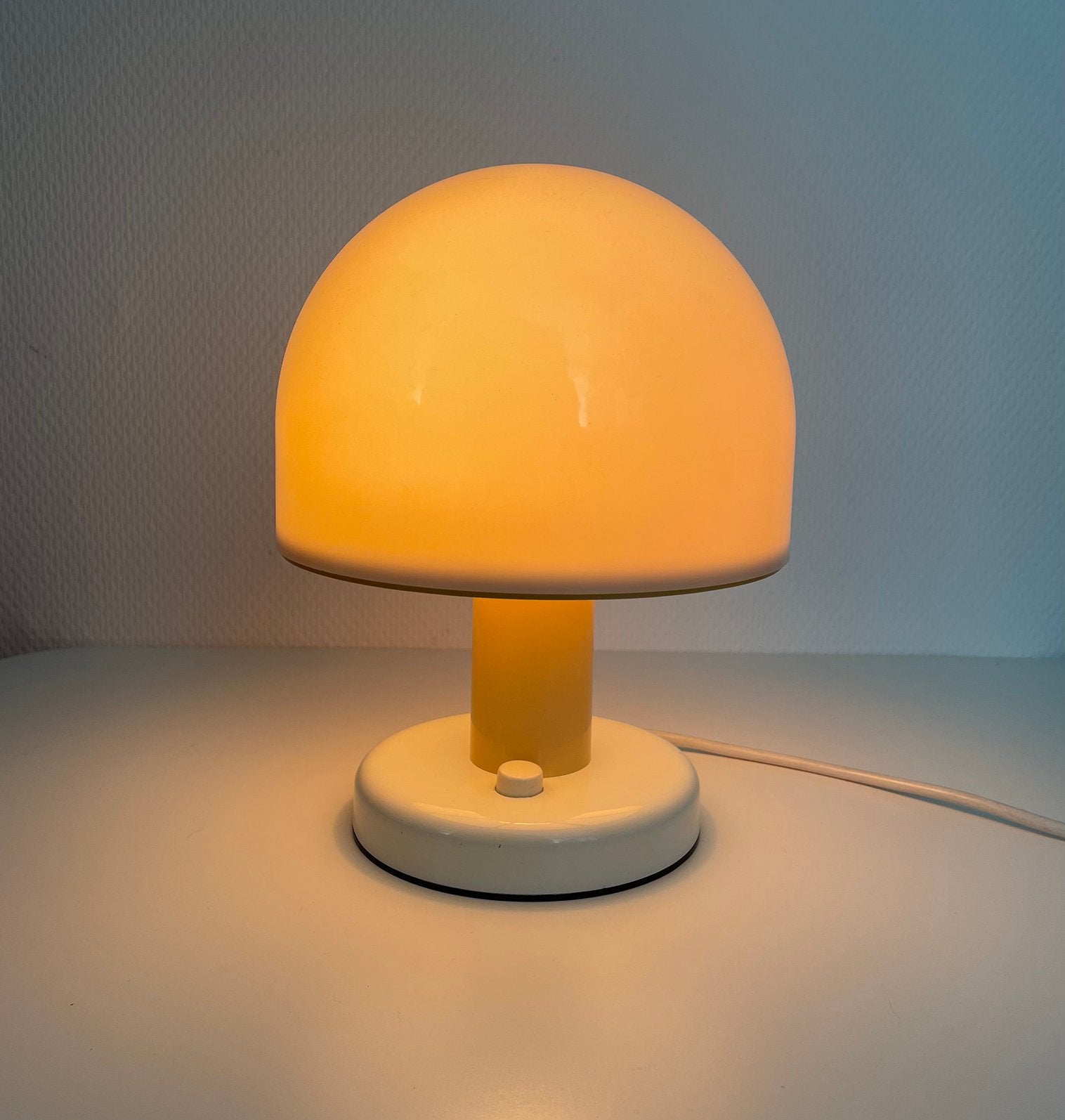 Italiaans paddenstoel lampje ‘70s, Kunststof, Gebruikt, Vintage, Wit