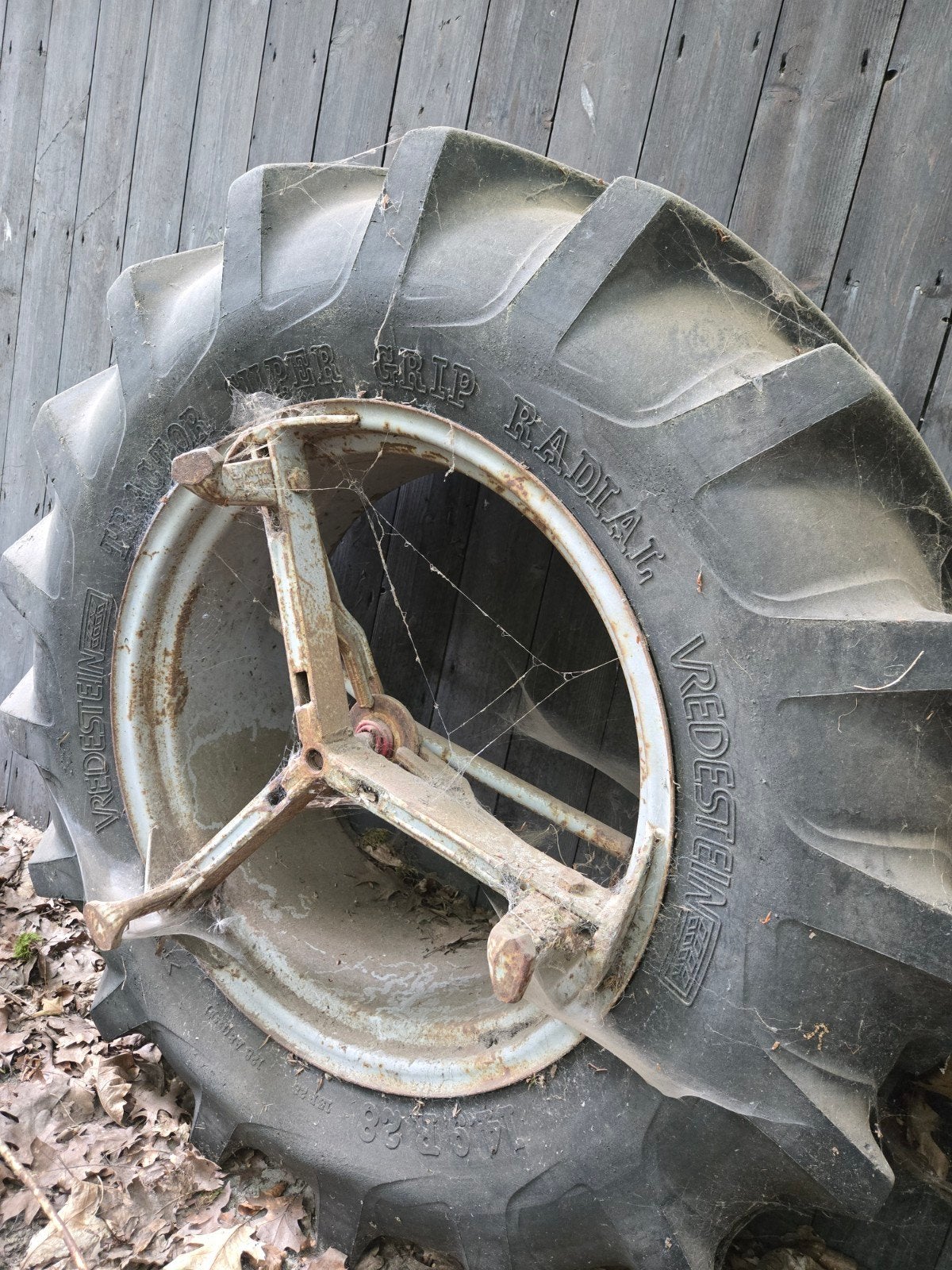 Vredestein Tractor Super Grip Radiaal Band met Velg, Ophalen