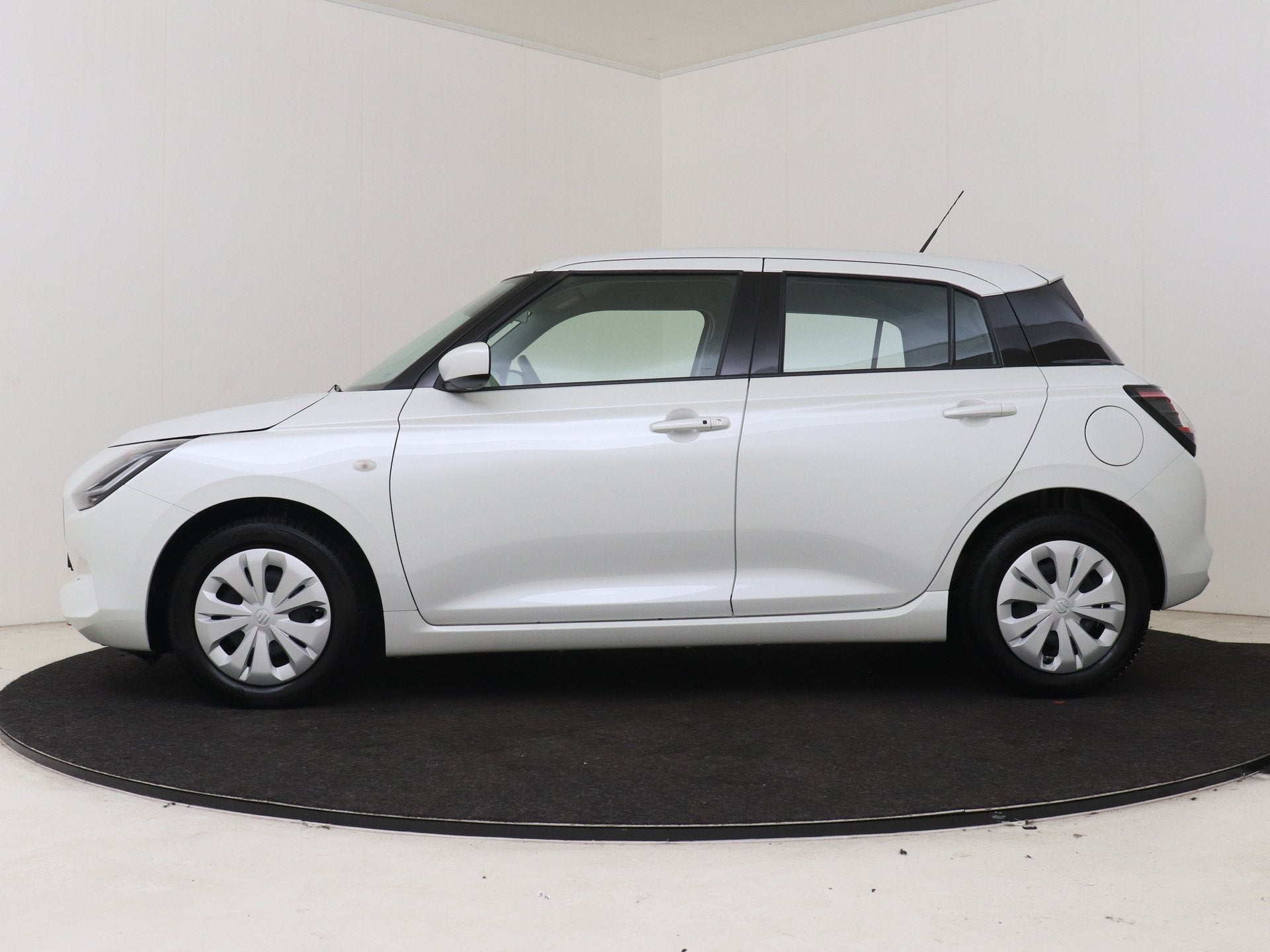 Suzuki Swift 1.2 Comfort Smart Hybrid | BTW voertuig | Dodeh, Auto's, Voorwielaandrijving, Stof, Gebruikt, 400 kg