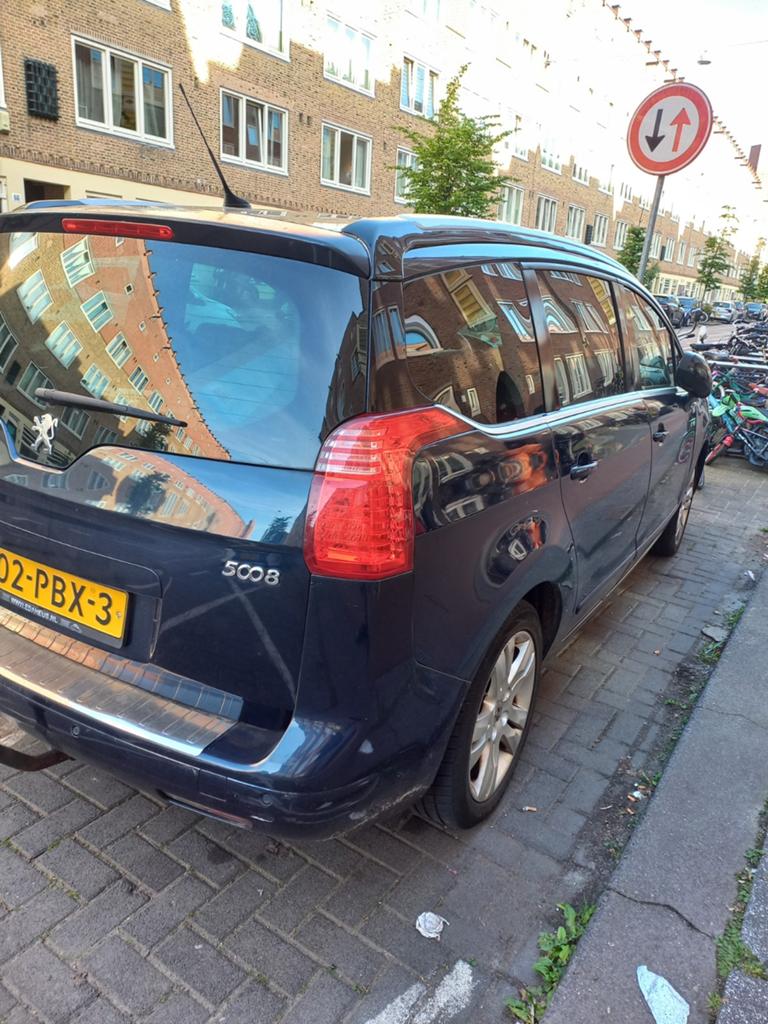 Peugeot 5008 1.6. Vti  Blue lease 2011 Blauw, Voorwielaandrijving, Stof, 1550 kg, Zwart
