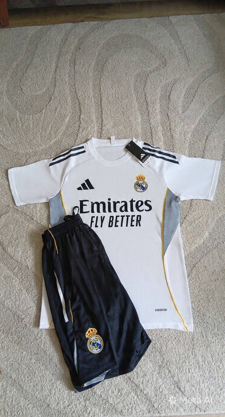 Real Madrid Trainingspak Wit/Grijs Maat S Nieuw, Wit, Nieuw, Ophalen of Verzenden, Adidas