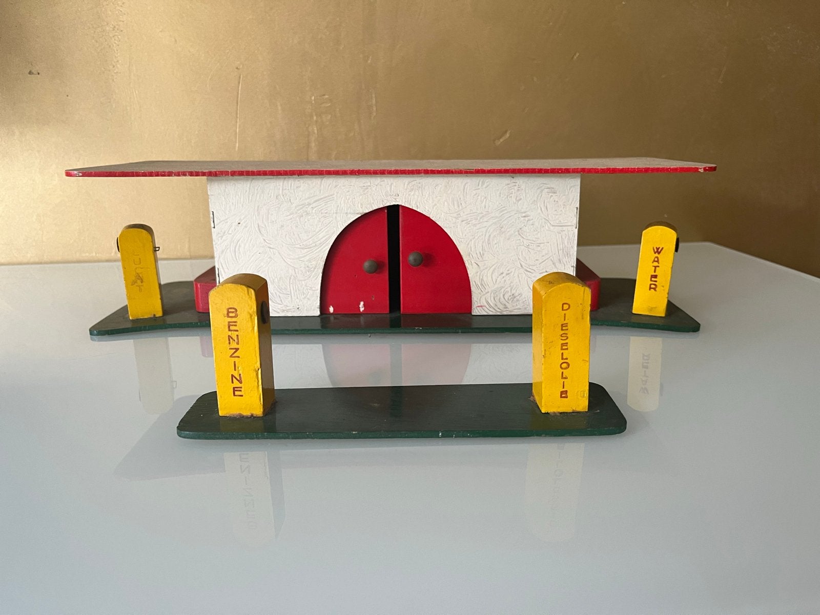 Vintage Houten Garage met Benzinepompen - Speelgoed, Ophalen of Verzenden, Gebruikt, Overige typen