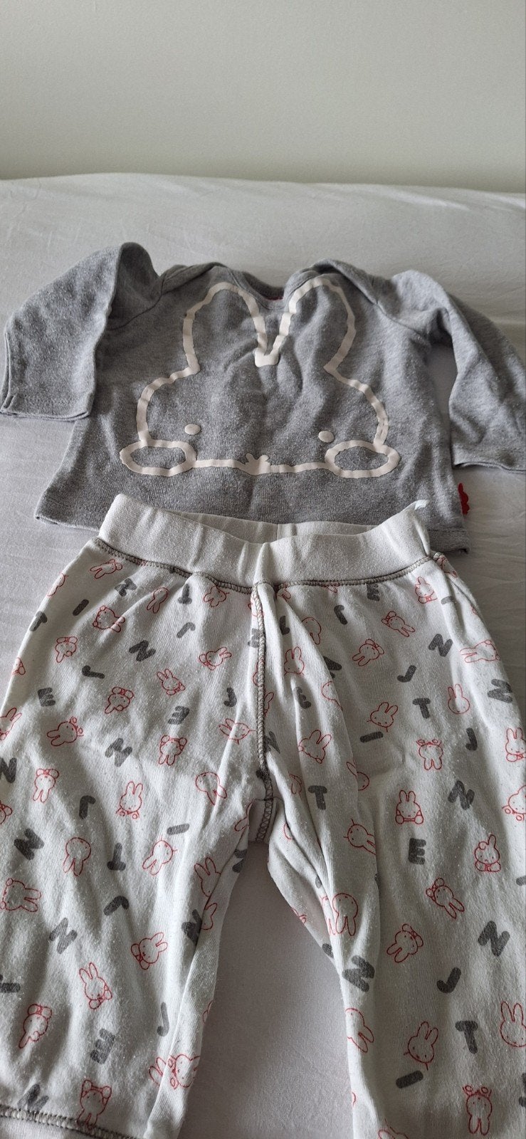 Nijntje pyjama maat 68, Nacht- of Onderkleding, Gebruikt, Jongetje of Meisje, Nijntje