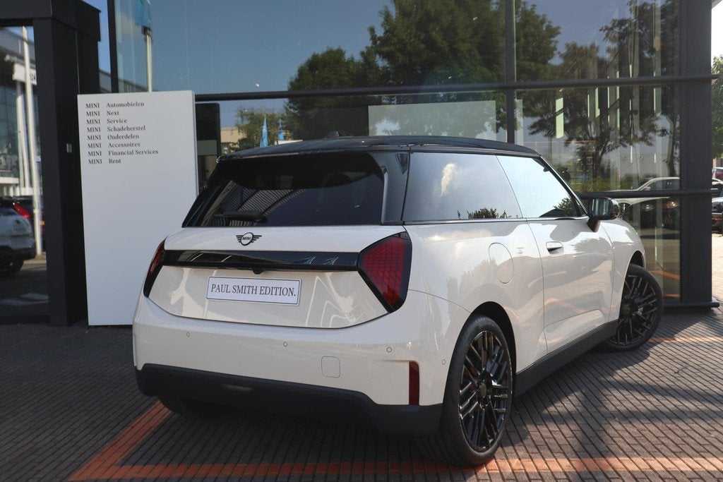 MINI 3-Deurs Cooper SE | Paul Smith + Pakket M, 4 stoelen, Leder en Stof, Mini Electric, 218 pk