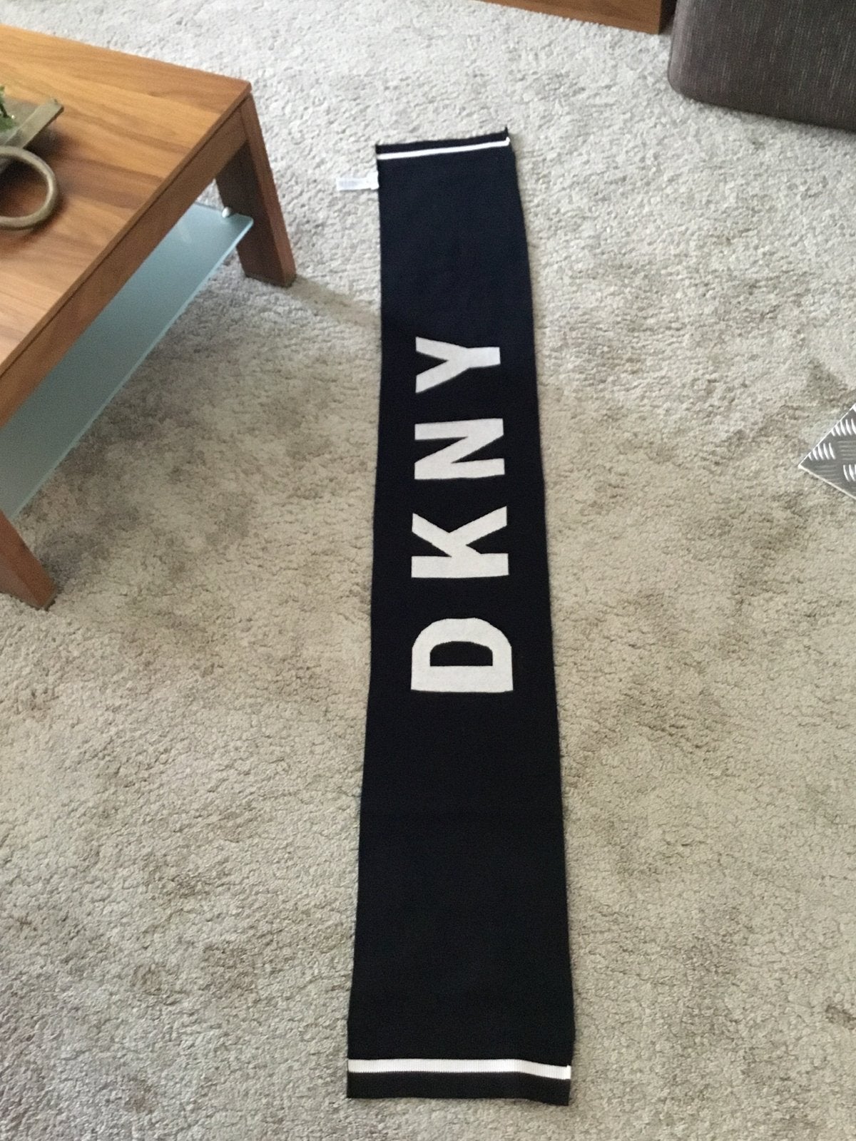 DKNY muts & sjaal 1 maat origineel nieuw, F, G, DKNY, Ophalen of Verzenden