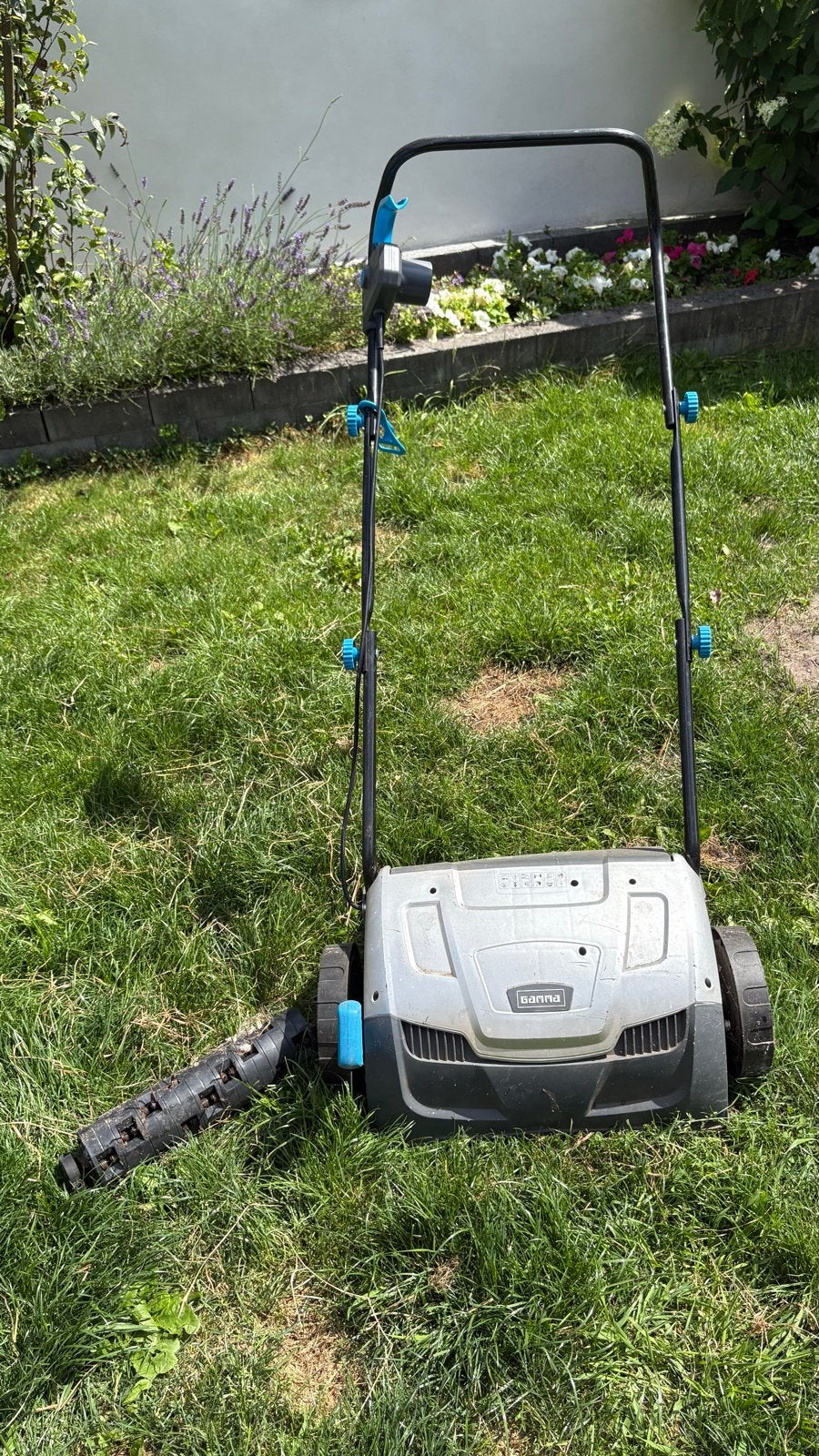 Gamma Elektrische Verticuteer Machine., Ophalen, Cirkelmaaier, Gebruikt, Elektrische grasmaaier