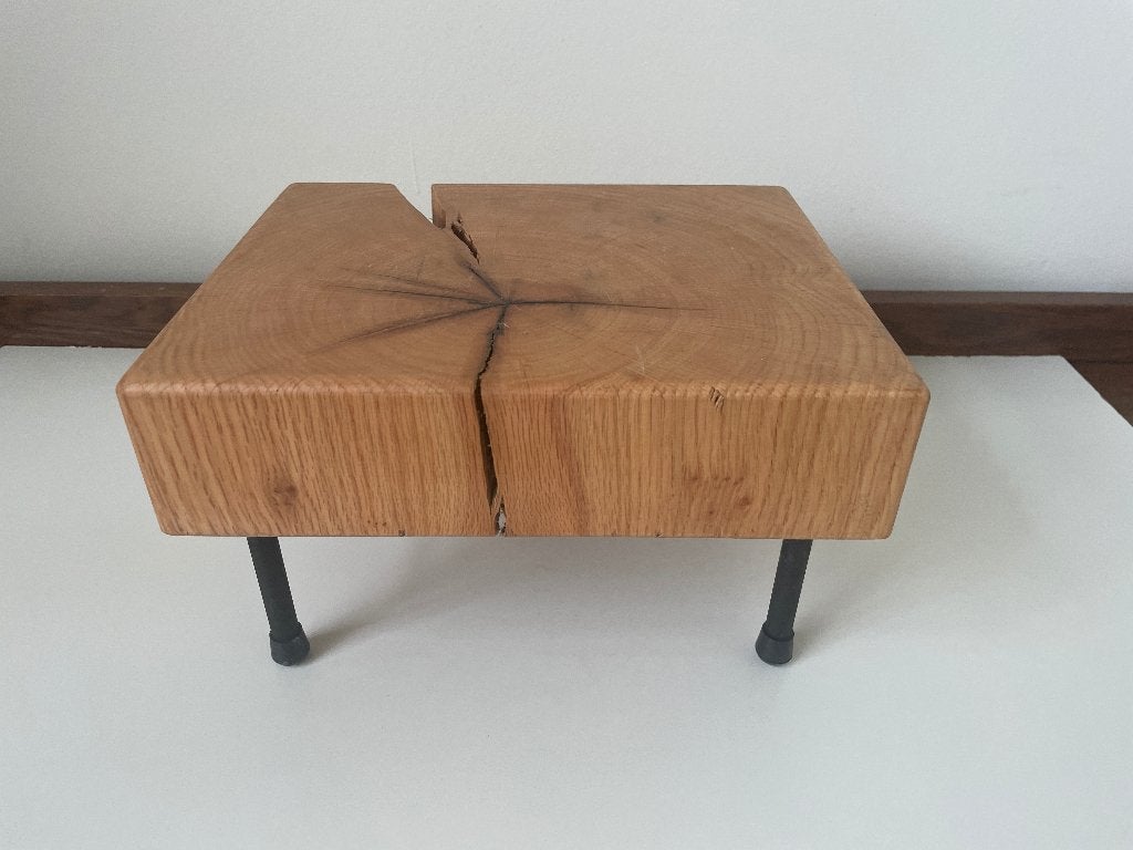 D943 Houten Bijzettafeltje verhoger op tafel Mini Salontafel, Ophalen of Verzenden, Gebruikt, Hout