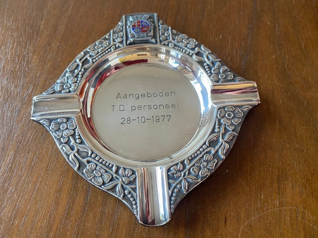 Verzilverde asbak marine 1977, Verzamelen, Militaria | Algemeen, Ophalen of Verzenden, Marine, Nederland, Overige typen