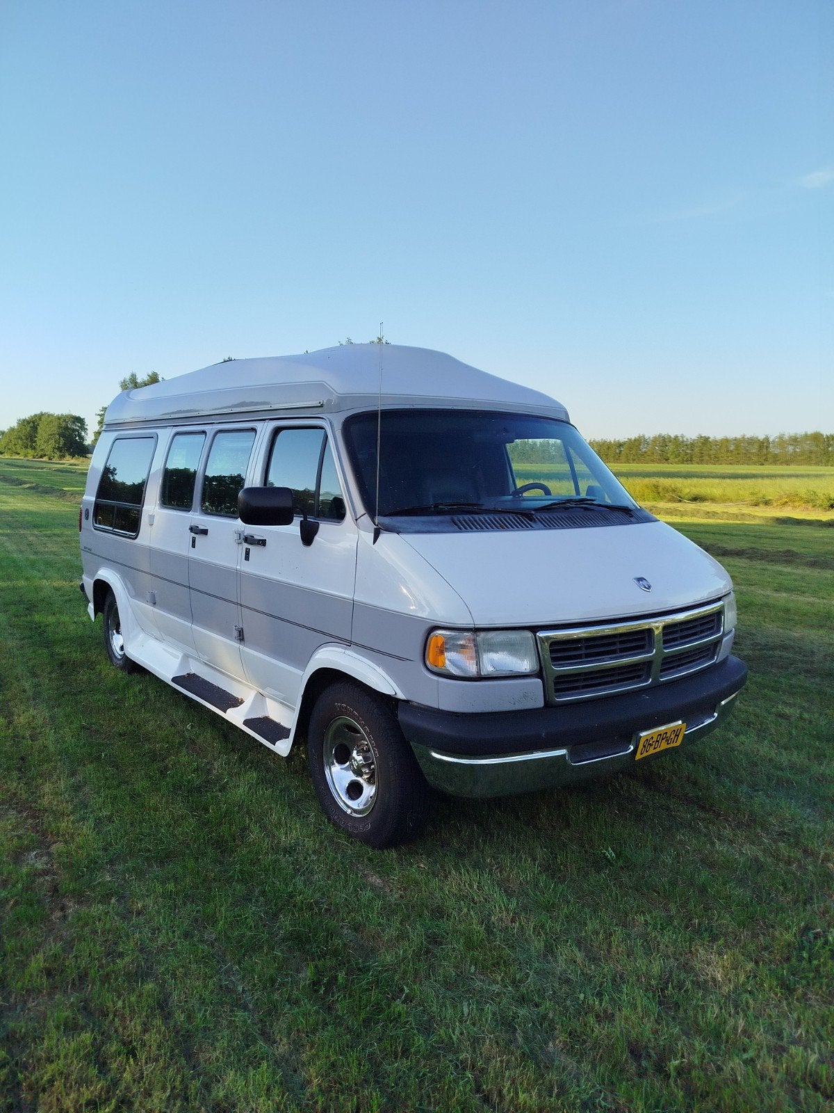 Dodge Ram 2500 camper bus op lpg, Caravans en Kamperen, Campers, Buscamper of Camperbus, Tot en met 2, Particulier, LPG