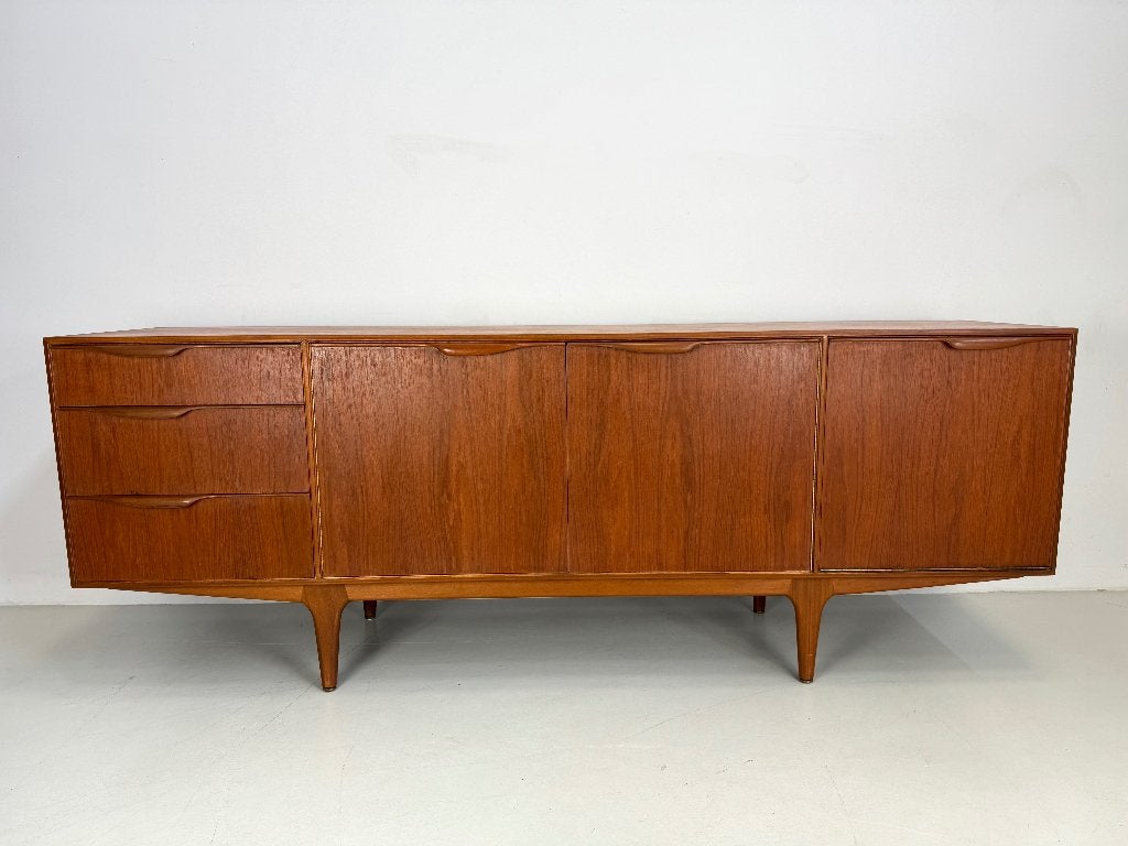 Vintage dressoir McIntosh, Ophalen of Verzenden, Zo goed als nieuw, 25 tot 50 cm, 150 tot 200 cm