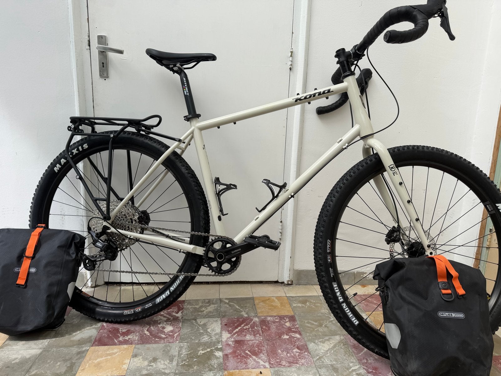Kona Sutra LTD maat 58 - Zo goed als nieuw met extra's, 28 inch, 10 tot 15 versnellingen, Zo goed als nieuw, 57 tot 61 cm