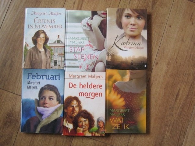 6 x Margreet Maljers Stap stenen / Februari /Heldere morgen, Verzenden, Gelezen