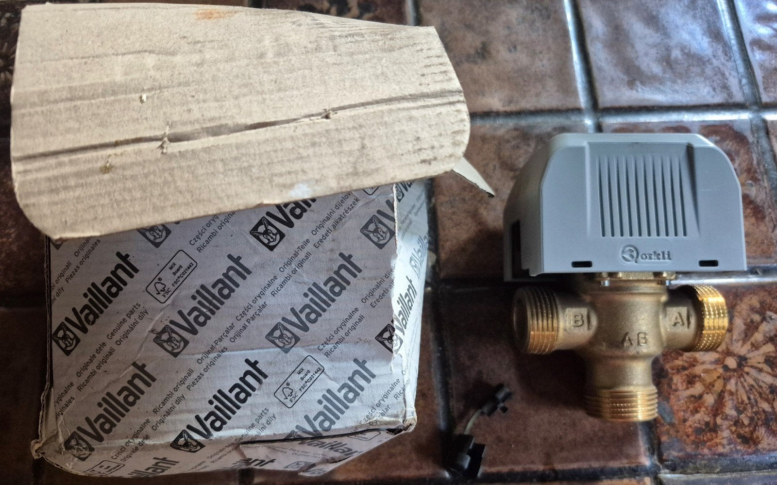 Vaillant Driewegklep R1 Ø 26/34 nieuw in doos., Hoog rendement (Hr), Cv-ketel of Combi-ketel, Nieuw, 150 cm of meer
