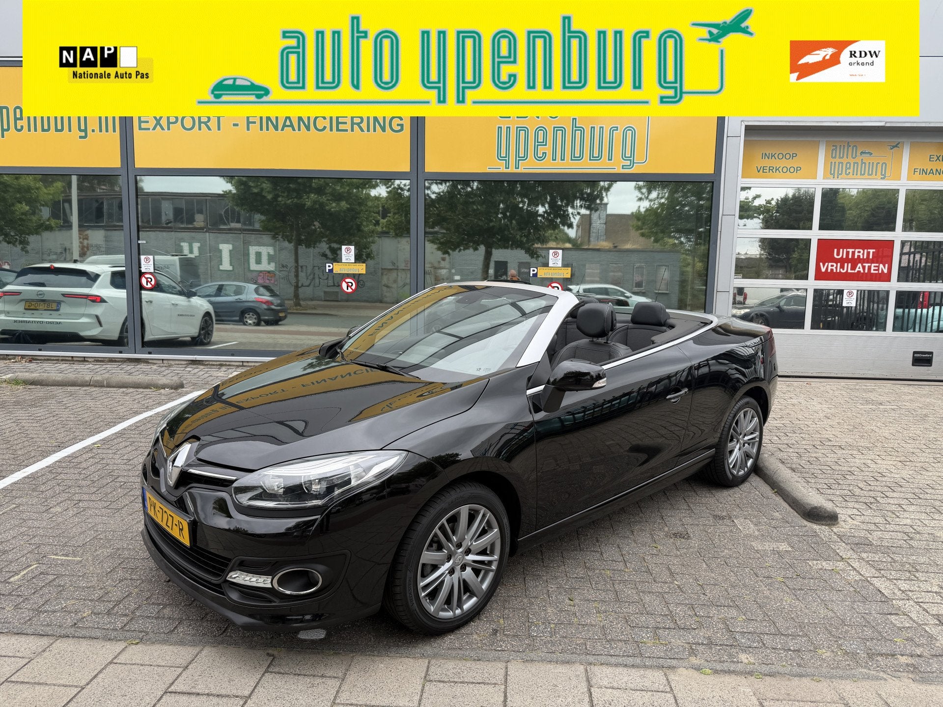 Renault Mégane Coupé-Cabriolet 1.2 TCe Privilège * 126.69, Auto's, Voorwielaandrijving, Euro 5, 1490 kg, Gebruikt