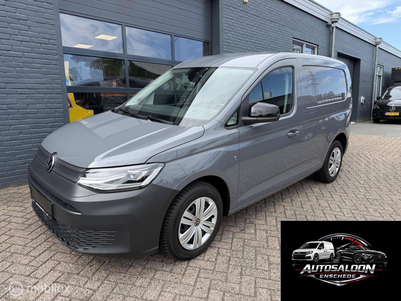 Volkswagen Caddy 2.0 TDI DSG 122 PK Airco Navi Camera LED, Auto's, Stof, Gebruikt, Zwart, 4 cilinders