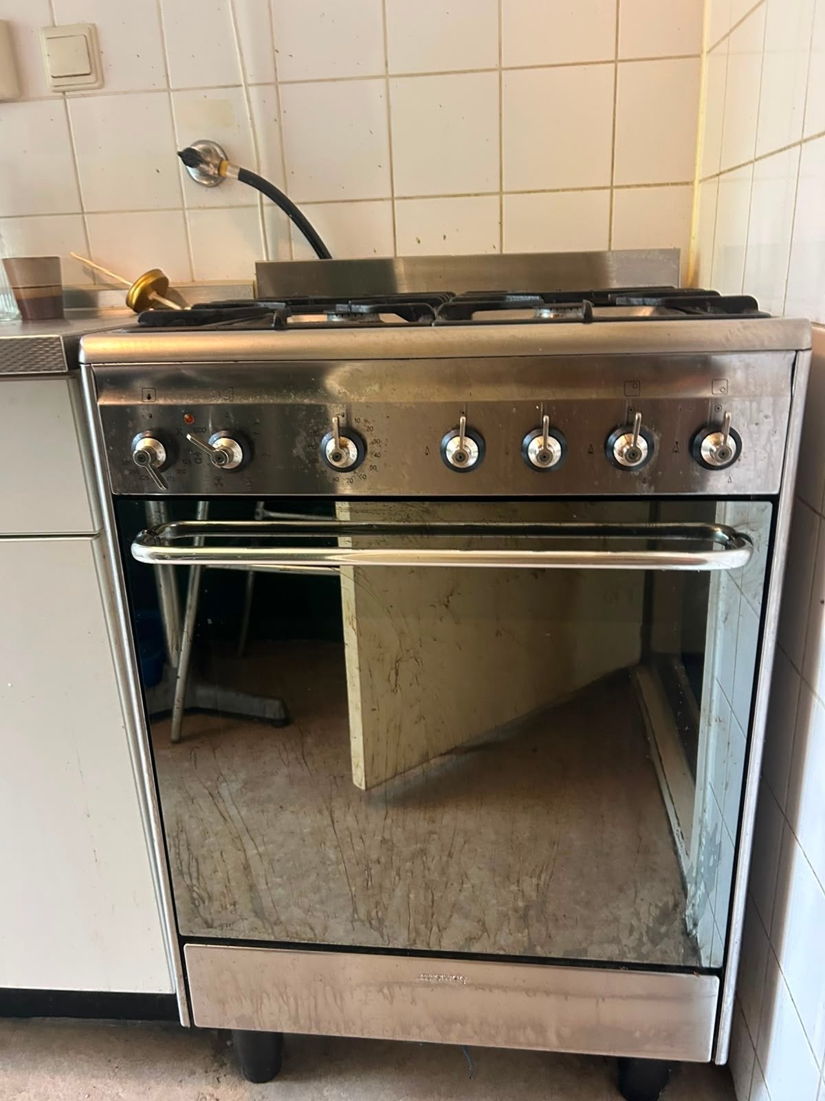 Smeg Fornuis - Gebruikt, Ophalen, Gebruikt, 4 kookzones, Gas