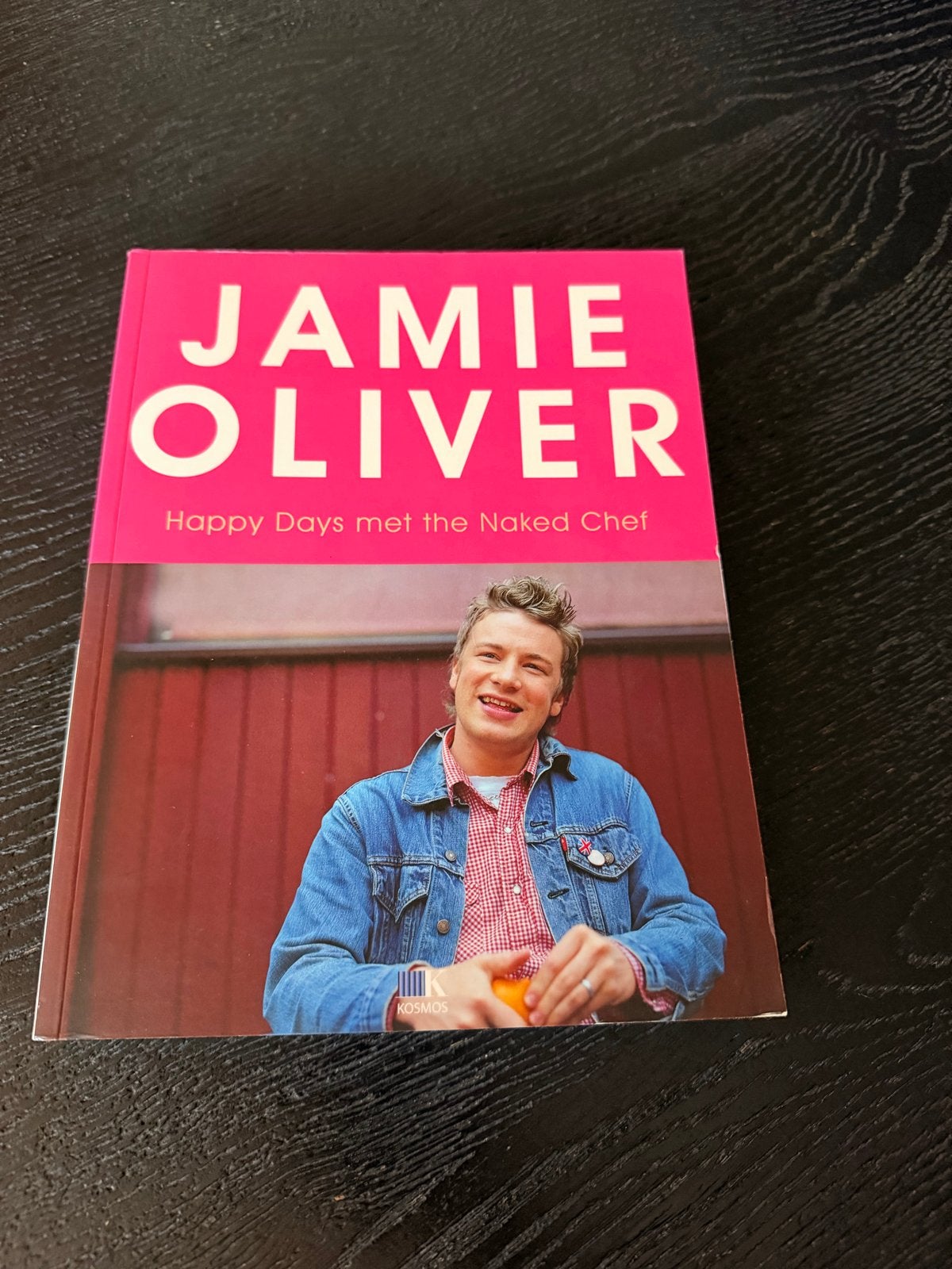 Jamie Oliver - Happy Days met the Naked Chef Kookboek, Ophalen of Verzenden, Zo goed als nieuw, Overige gebieden