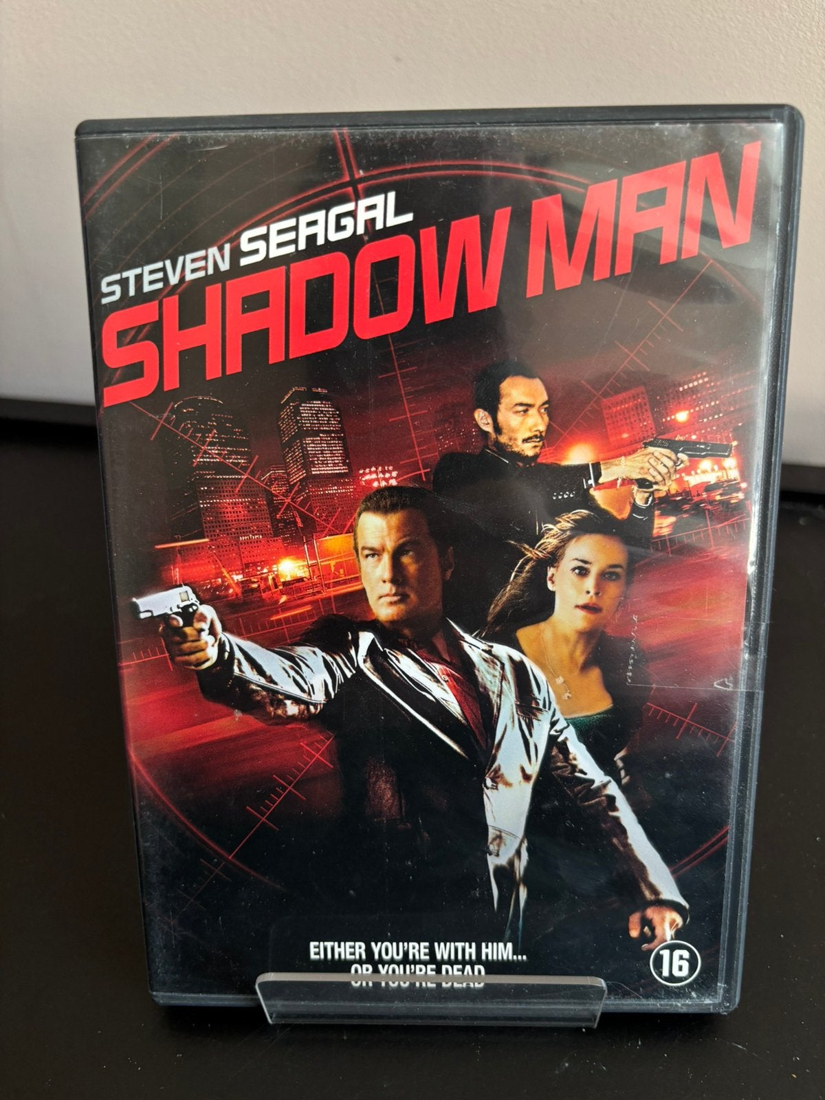 Shadow Man, Vanaf 16 jaar, Ophalen of Verzenden, Zo goed als nieuw, Overige genres