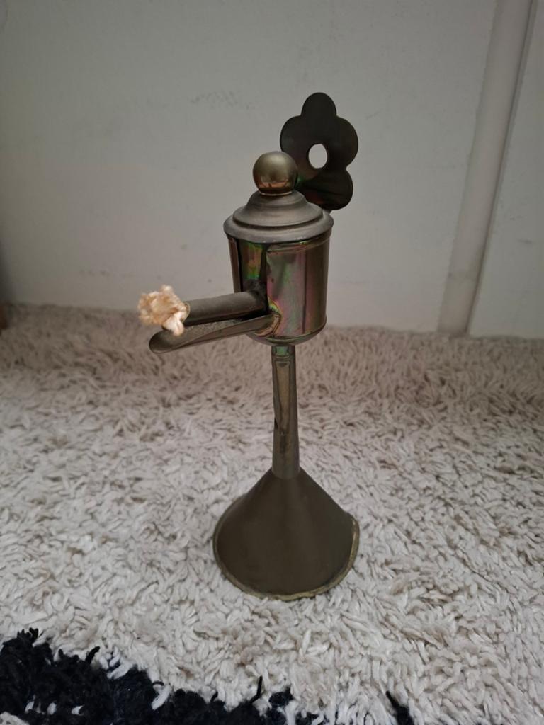 Antieke olielamp - Muurolielamp, Antiek en Kunst, Antiek | Lampen, Ophalen of Verzenden