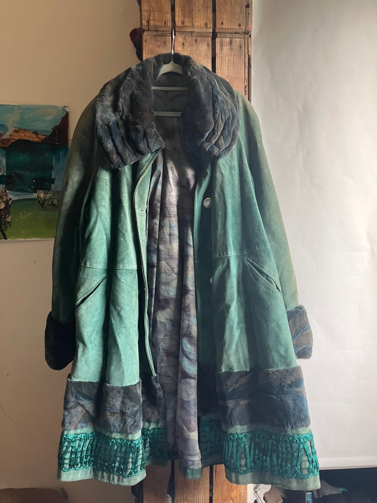 Vintage groene suede jas, Penny lane, lammy coat, Ophalen of Verzenden, Zo goed als nieuw, Maat 42/44 (L), Groen