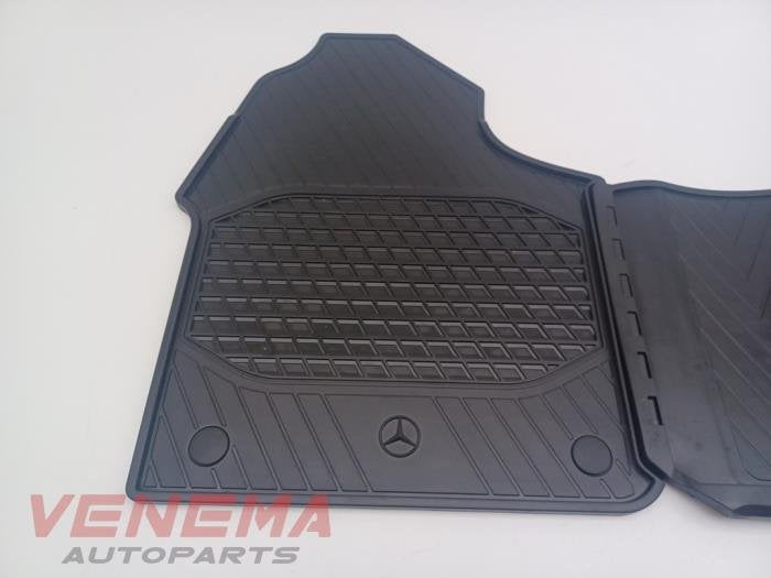 Matten Set van een Mercedes Sprinter, Gebruikt, -, Ophalen of Verzenden, -